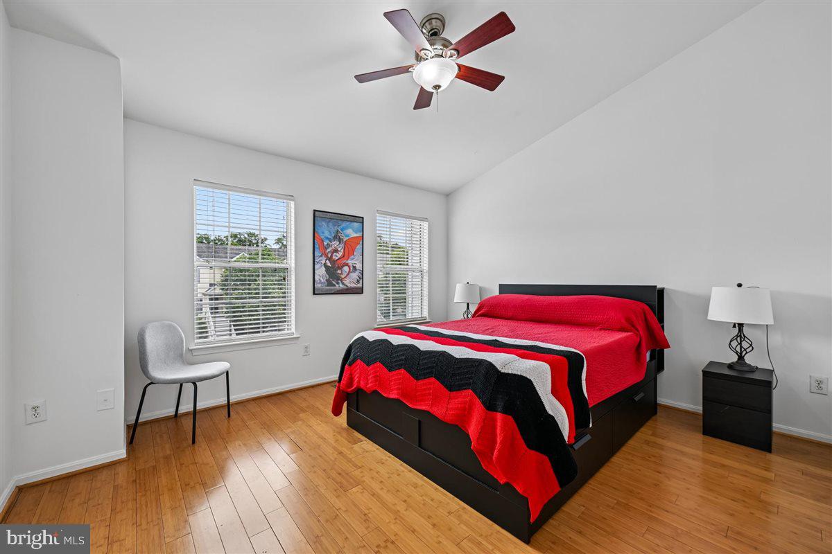 CEDAR GROVE AT CROFTON - Residential