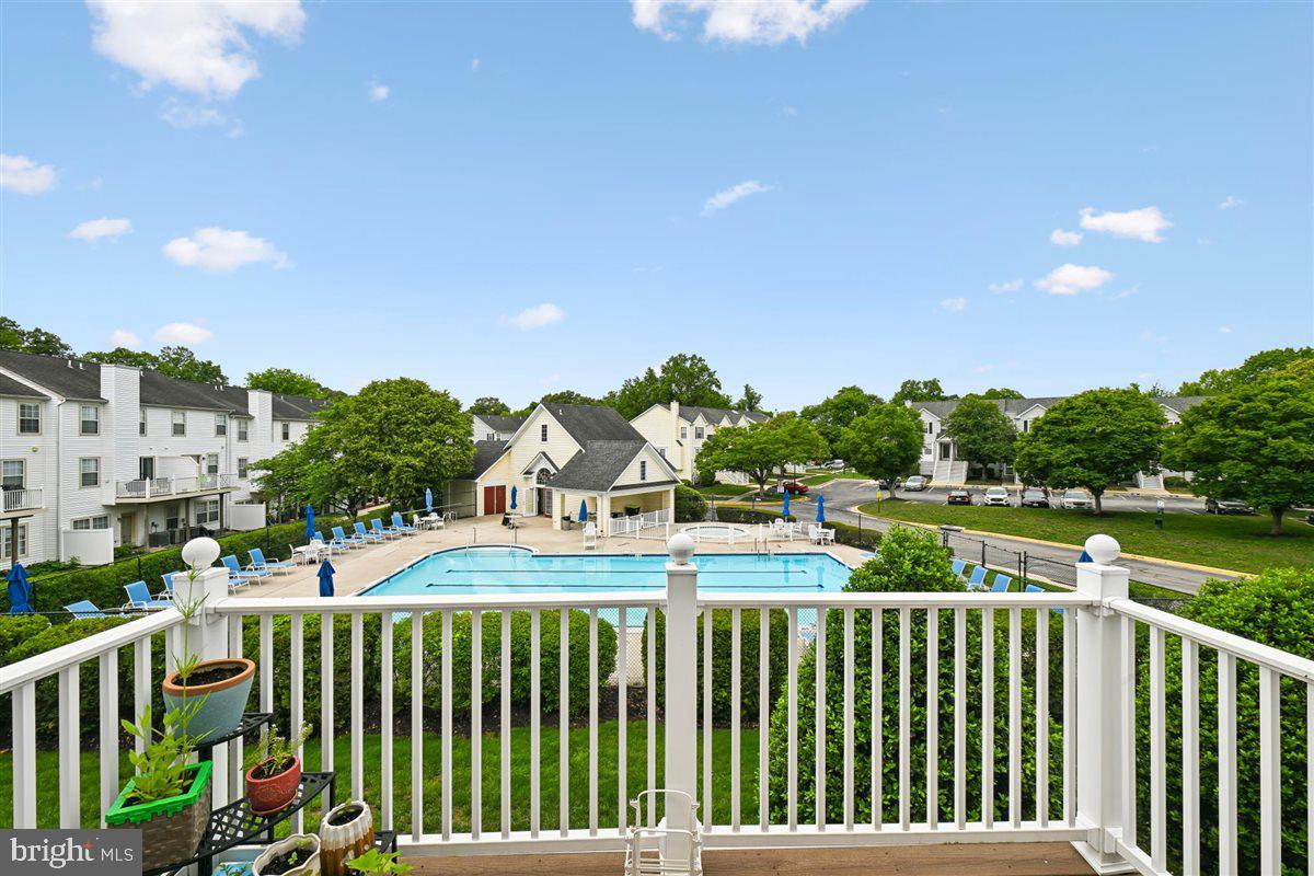 CEDAR GROVE AT CROFTON - Residential
