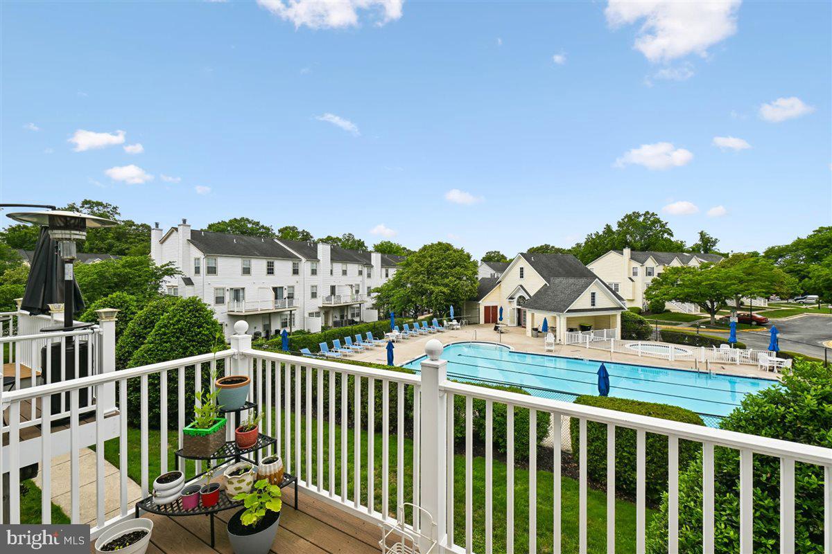 CEDAR GROVE AT CROFTON - Residential