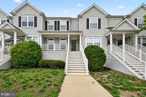 Townhouse For Sale - 1560 Fallowfield Court<br/> CROFTON, MD 21114