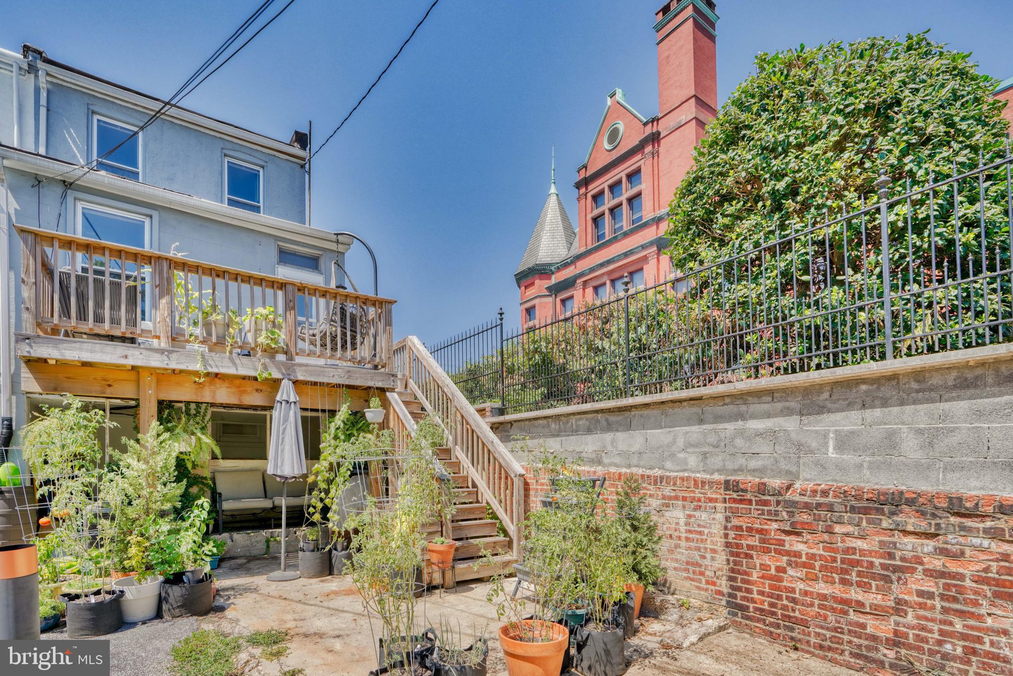 HAMPDEN HISTORIC DISTRICT - Residential