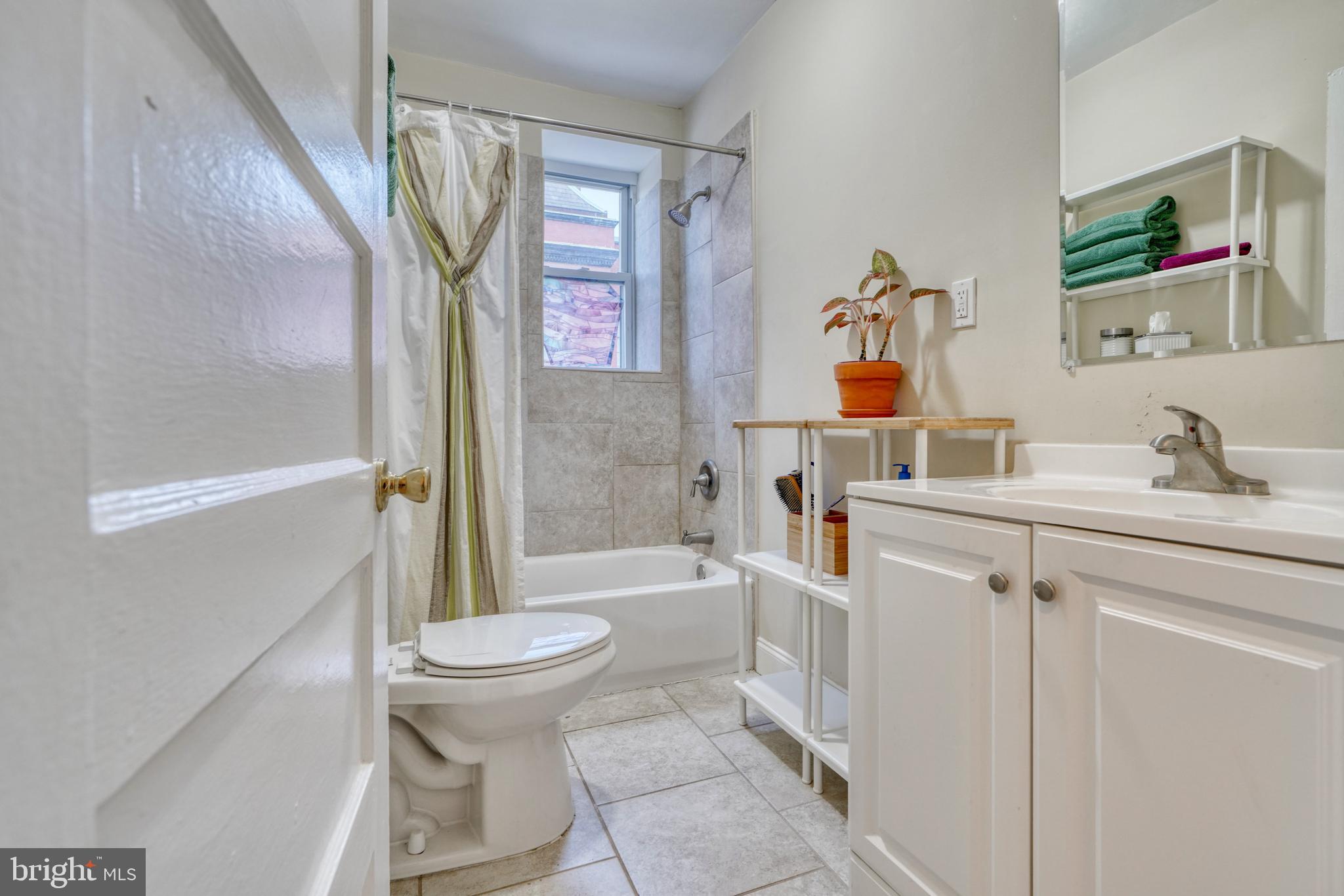 HAMPDEN HISTORIC DISTRICT - Residential