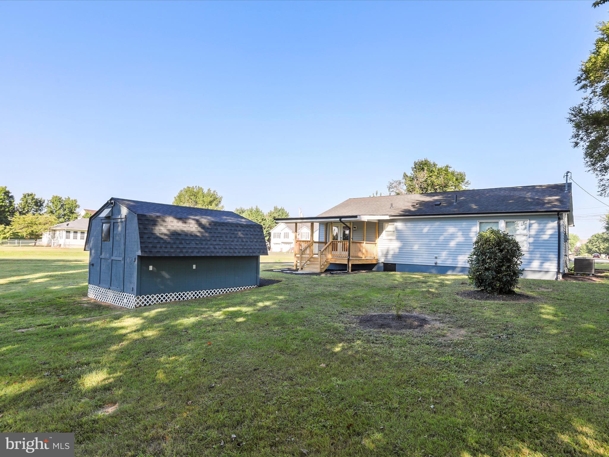 INWOOD - Residential