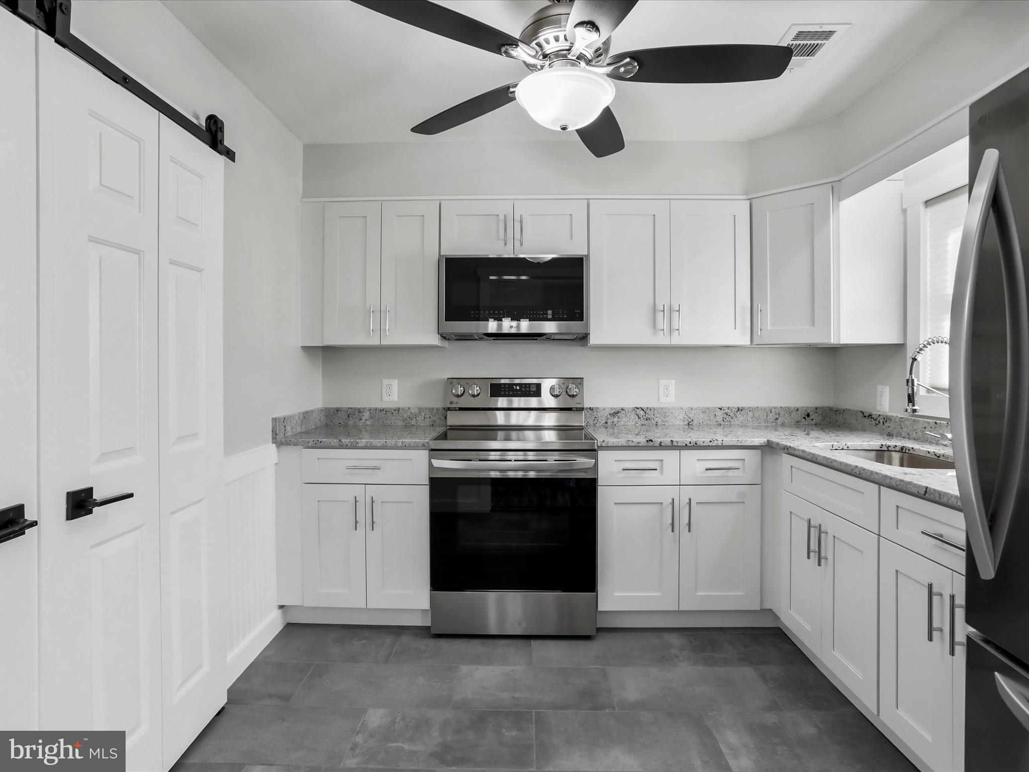 INWOOD - Residential