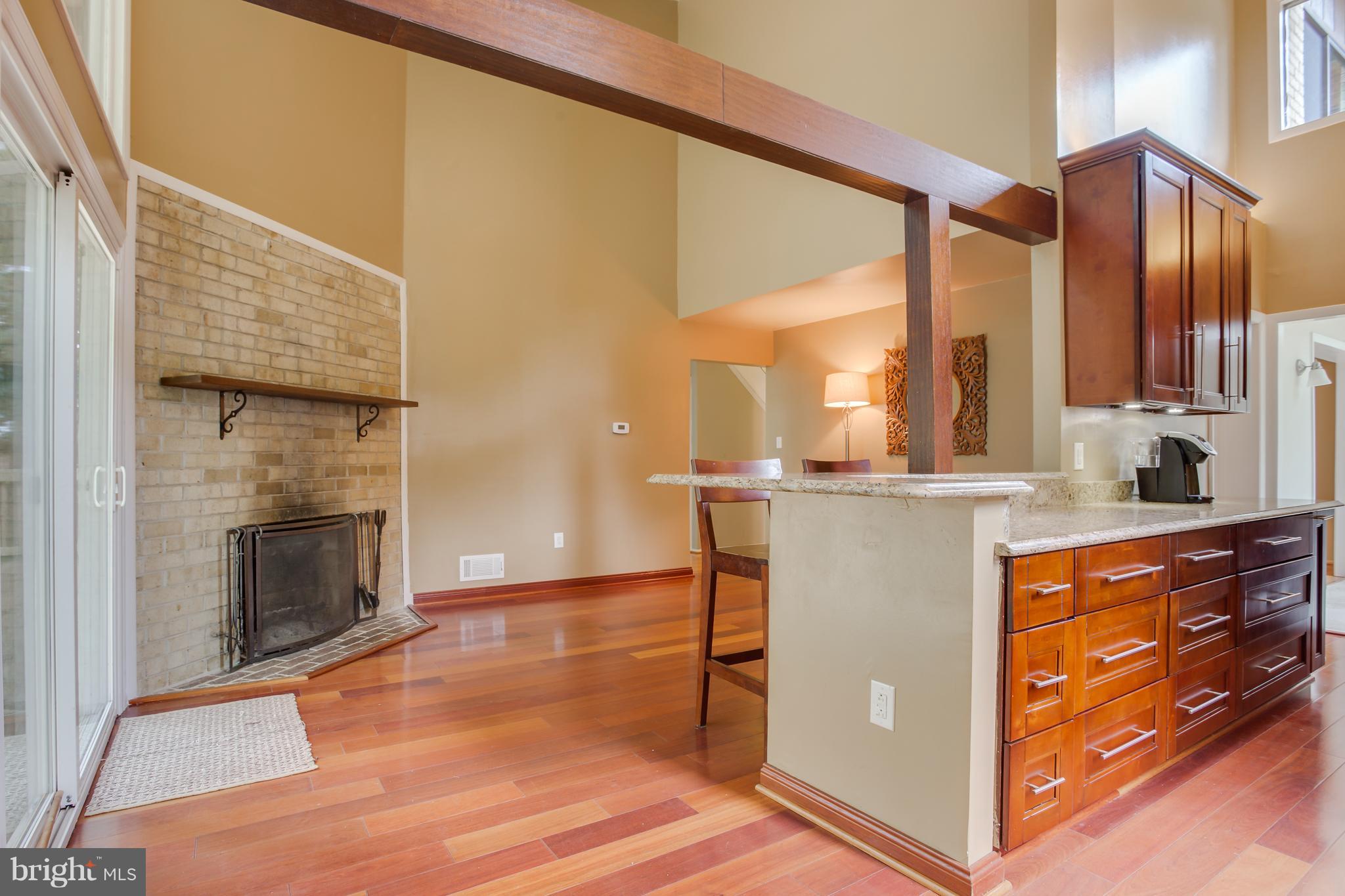 LAKE RIDGE - Residential