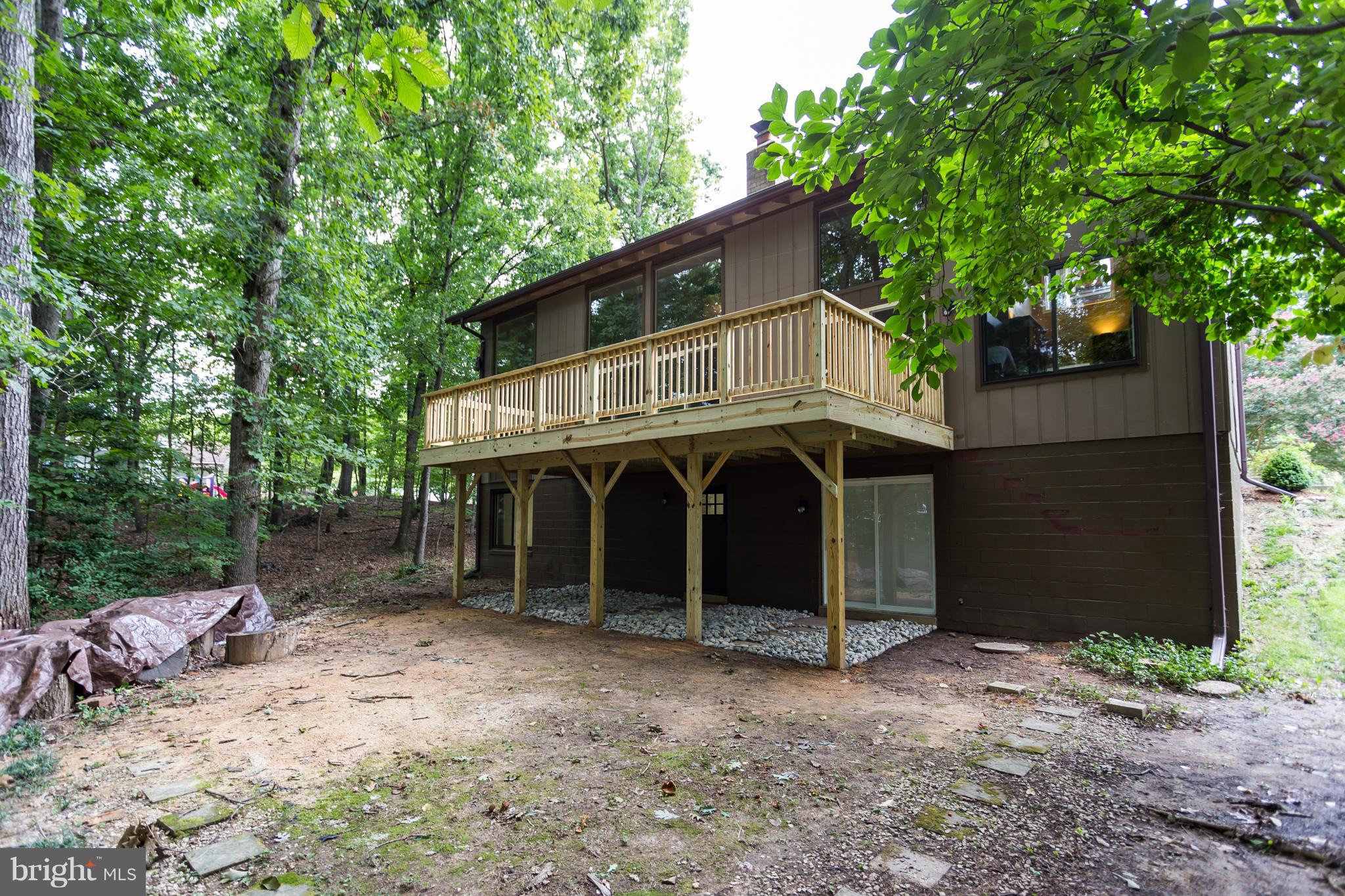 LAKE RIDGE - Residential