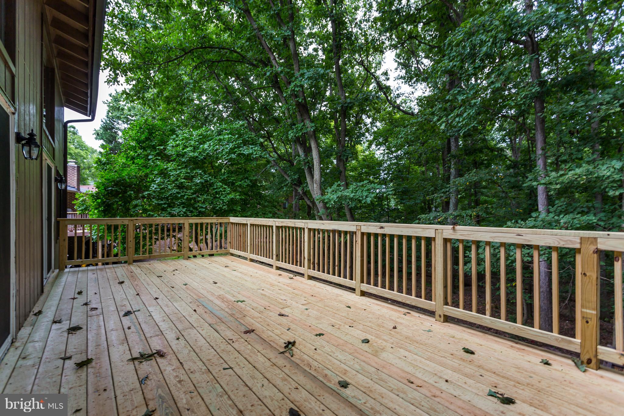 LAKE RIDGE - Residential