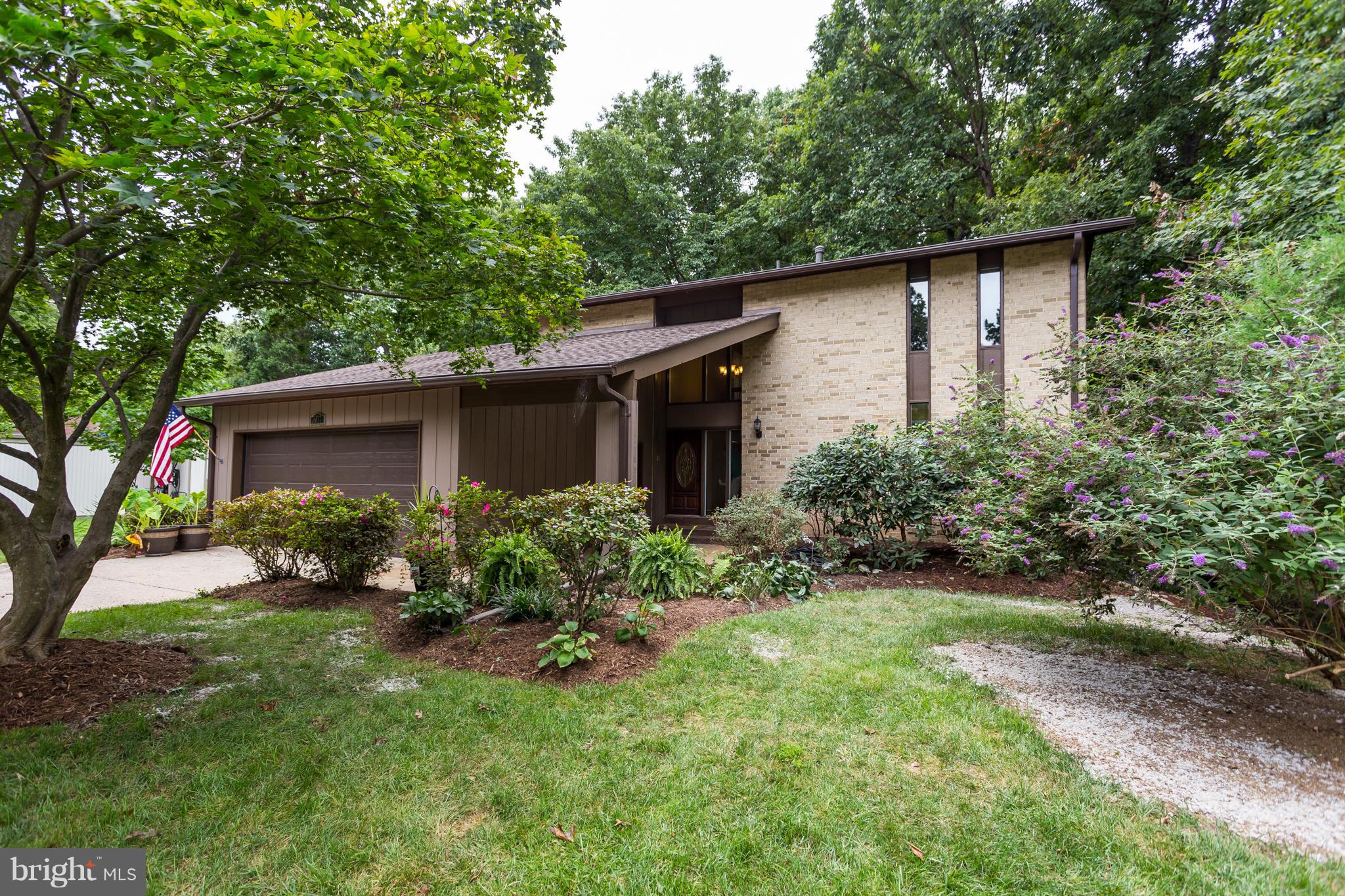 LAKE RIDGE - Residential