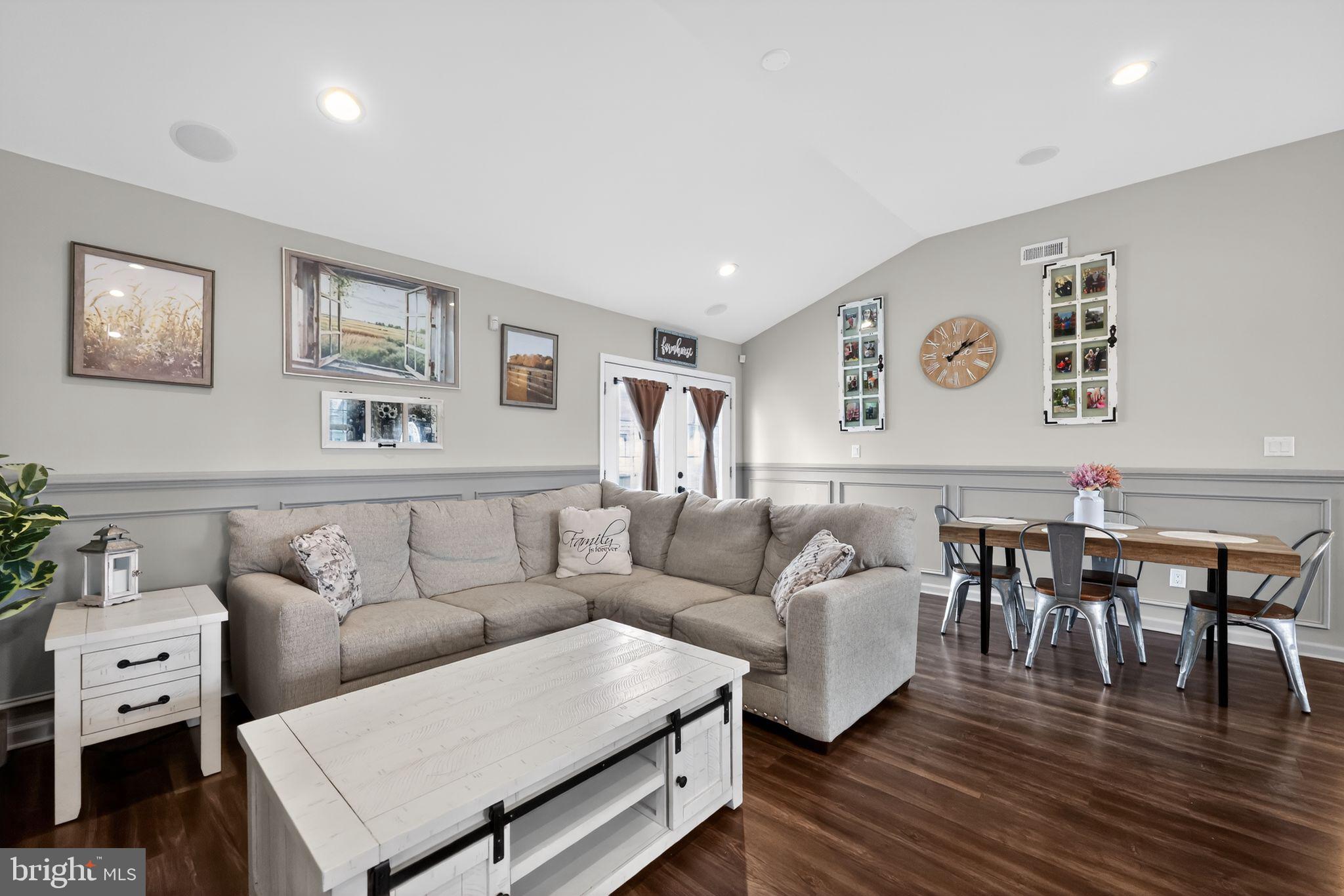 STONYBROOK - Residential