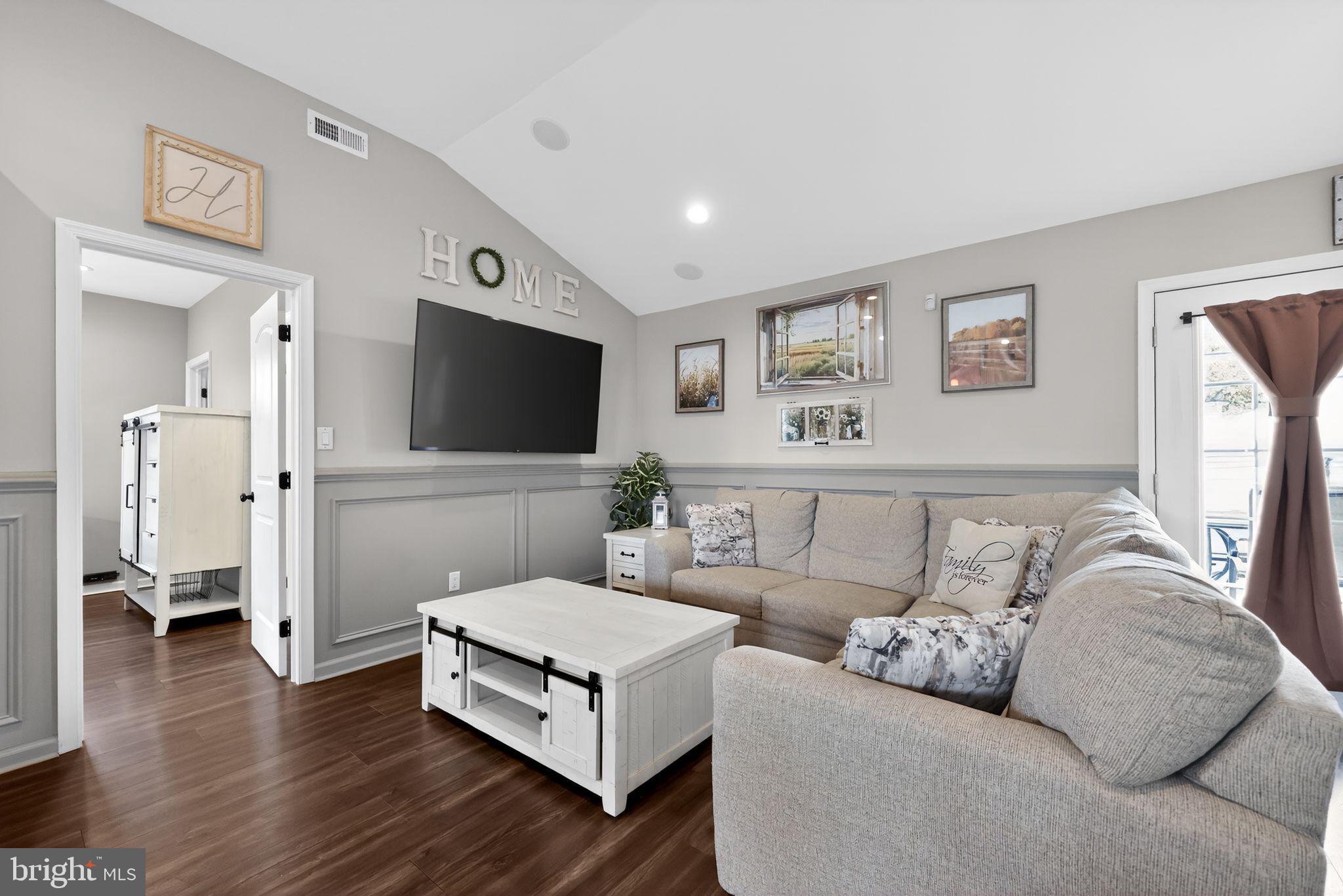 STONYBROOK - Residential