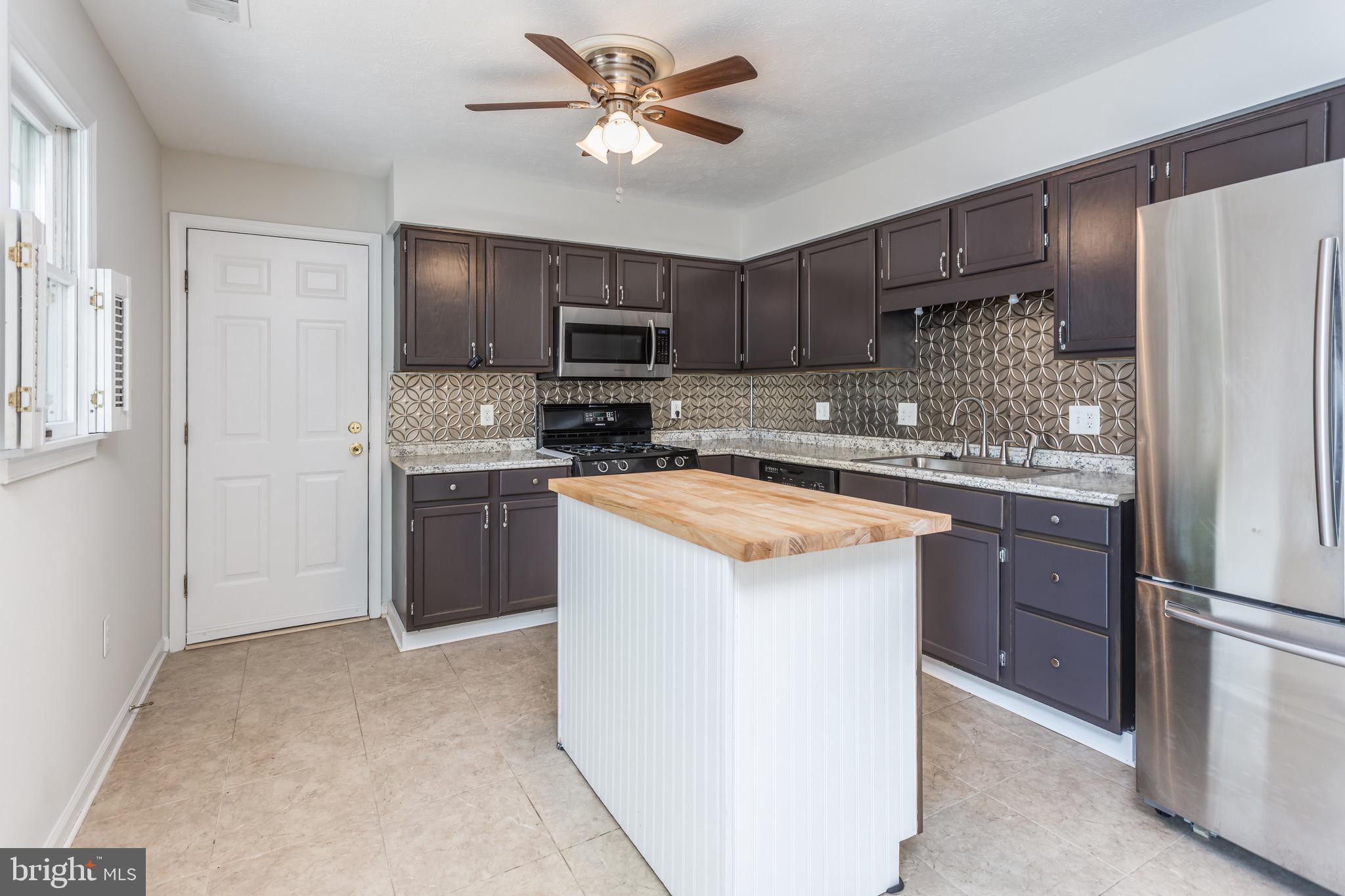 PEMBRIDGE HEIGHTS - Residential