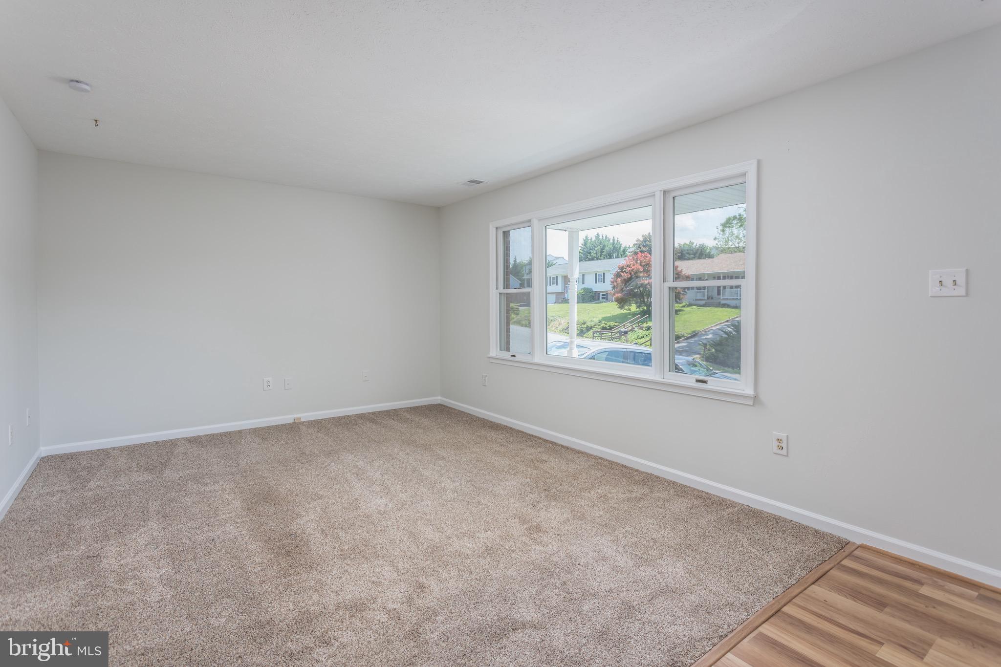 PEMBRIDGE HEIGHTS - Residential