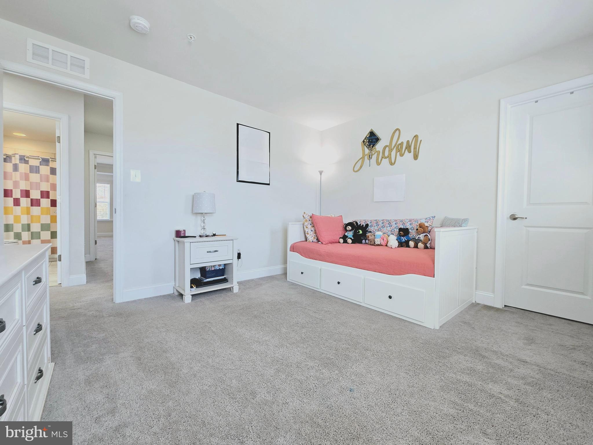 STONEHAVEN - Residential