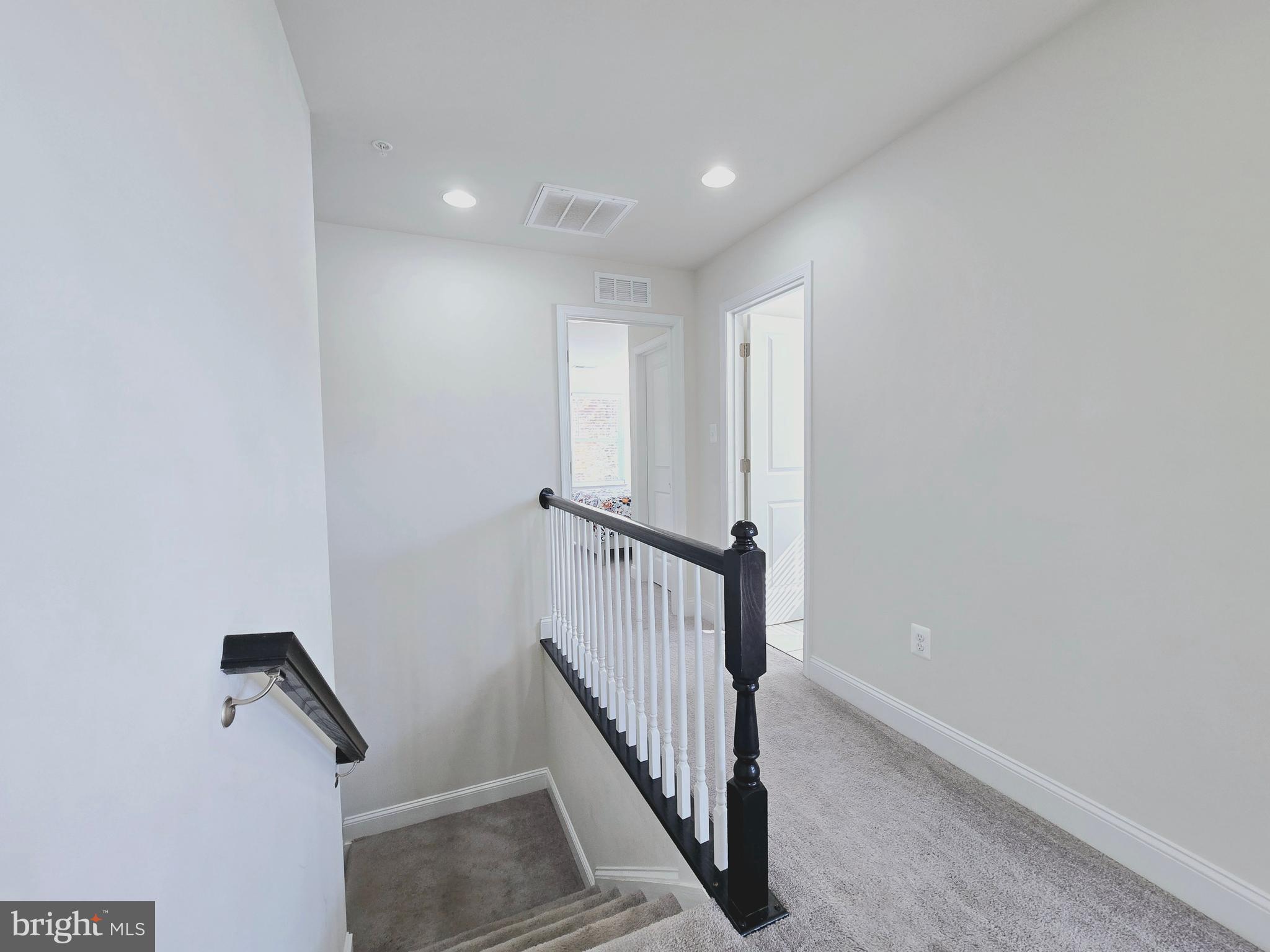 STONEHAVEN - Residential