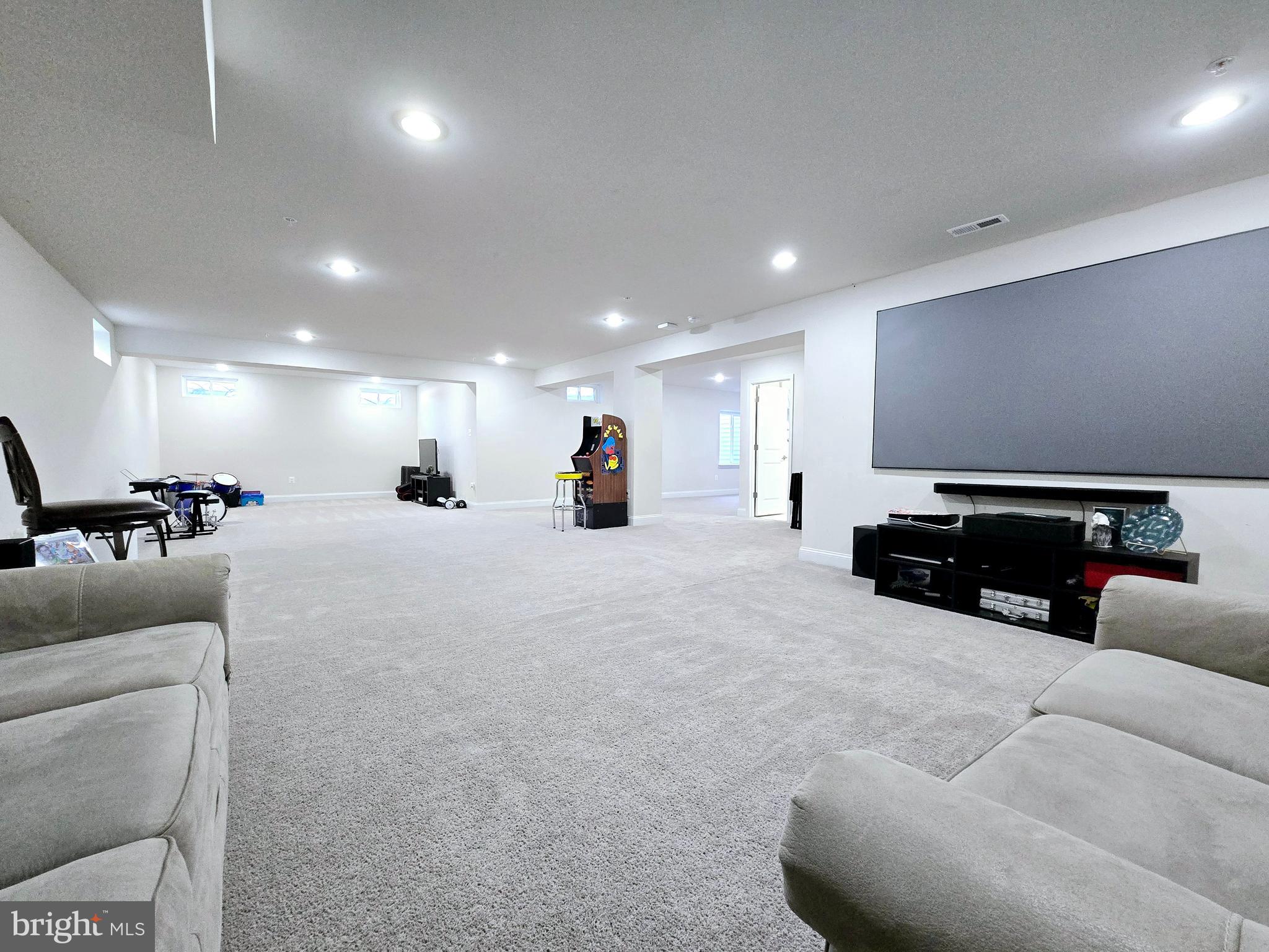 STONEHAVEN - Residential