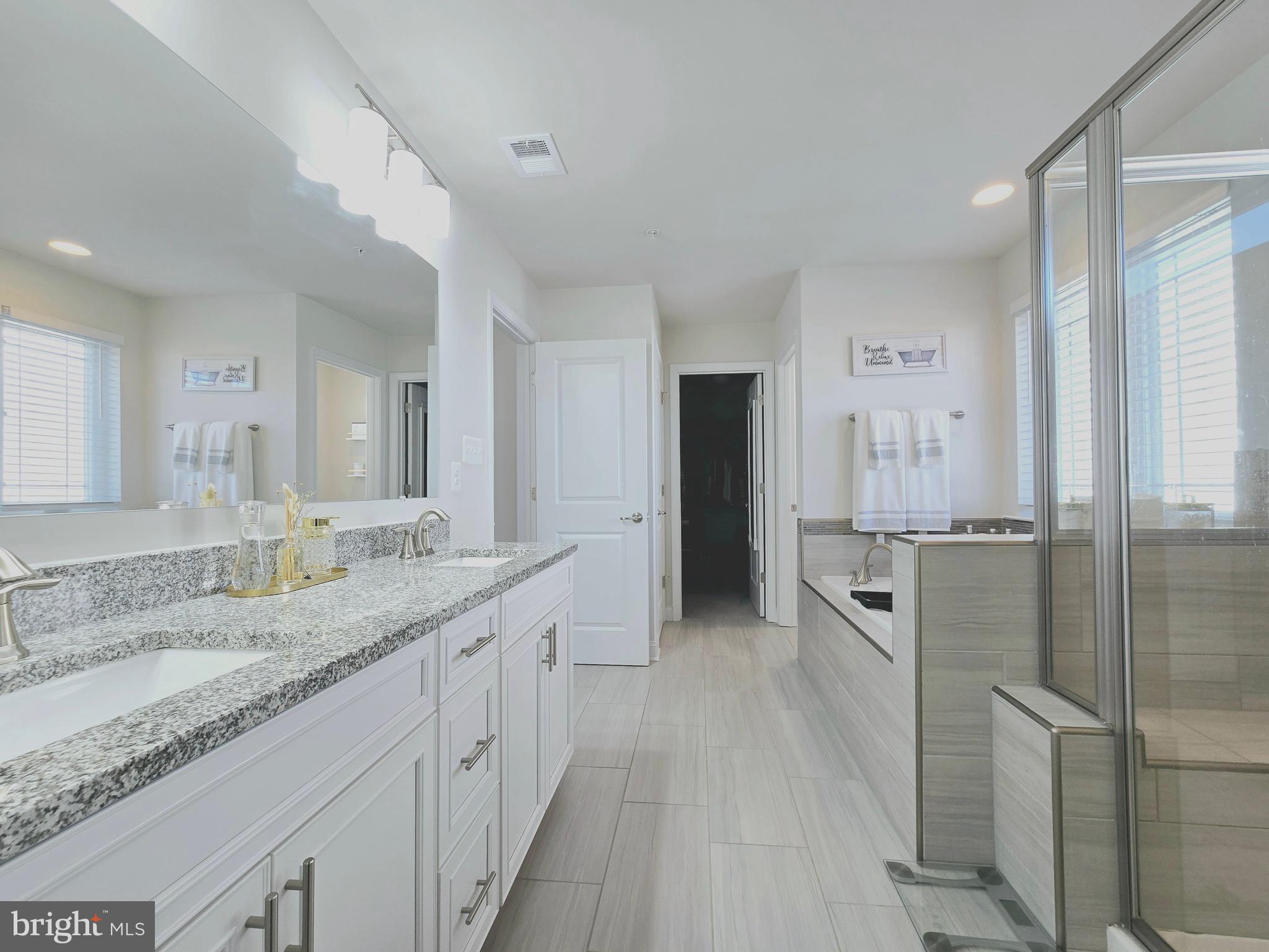 STONEHAVEN - Residential