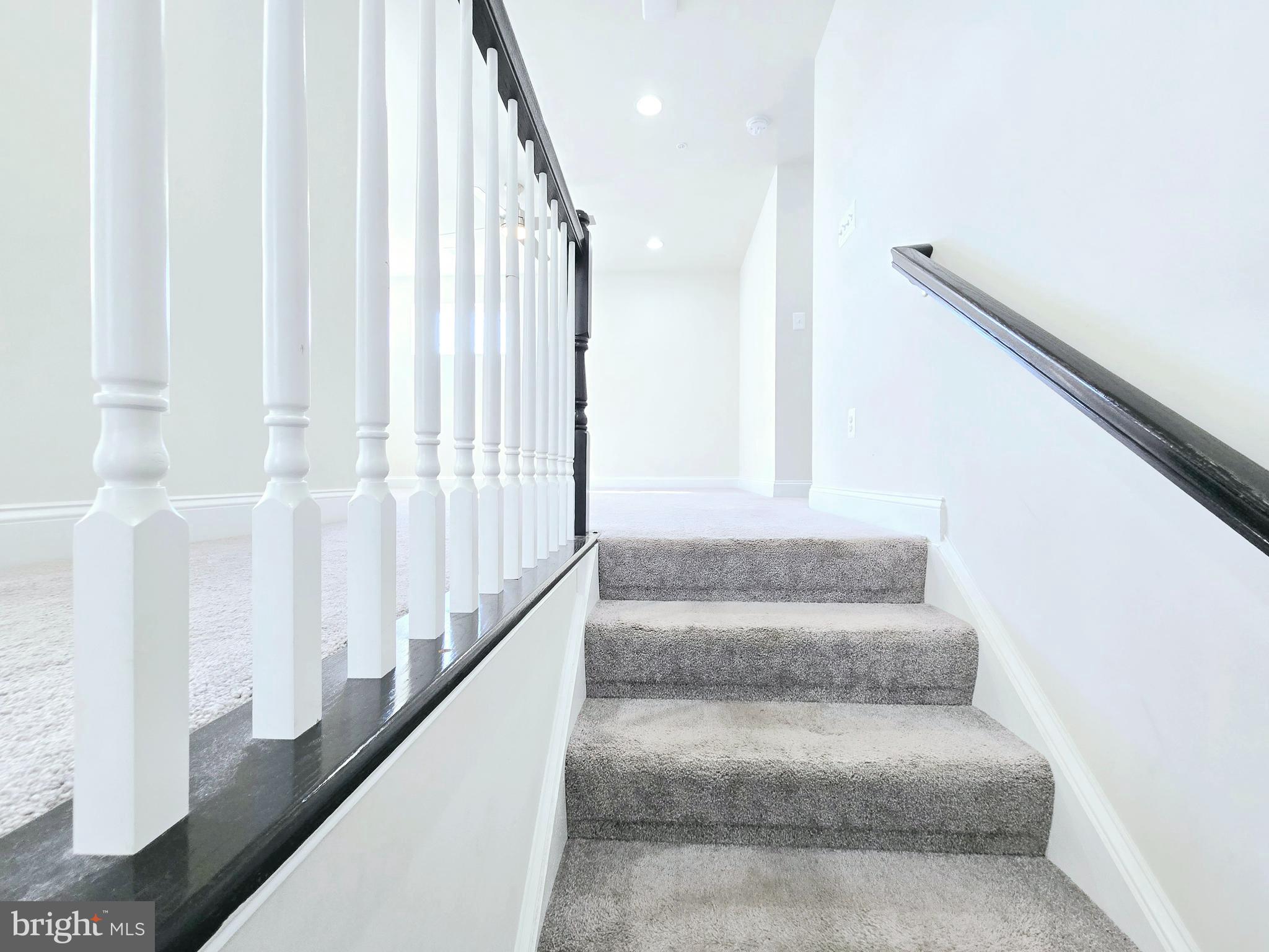 STONEHAVEN - Residential