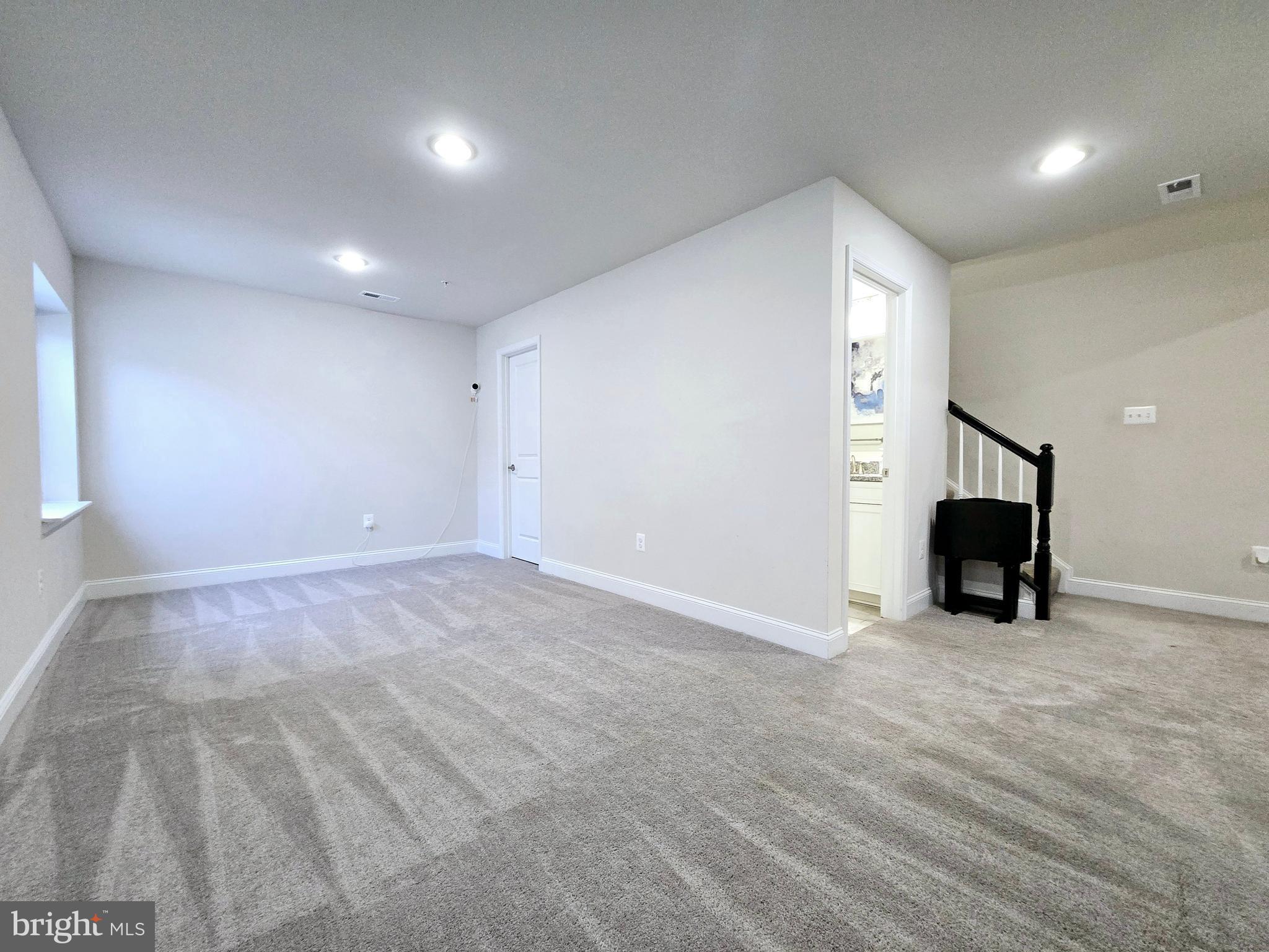 STONEHAVEN - Residential