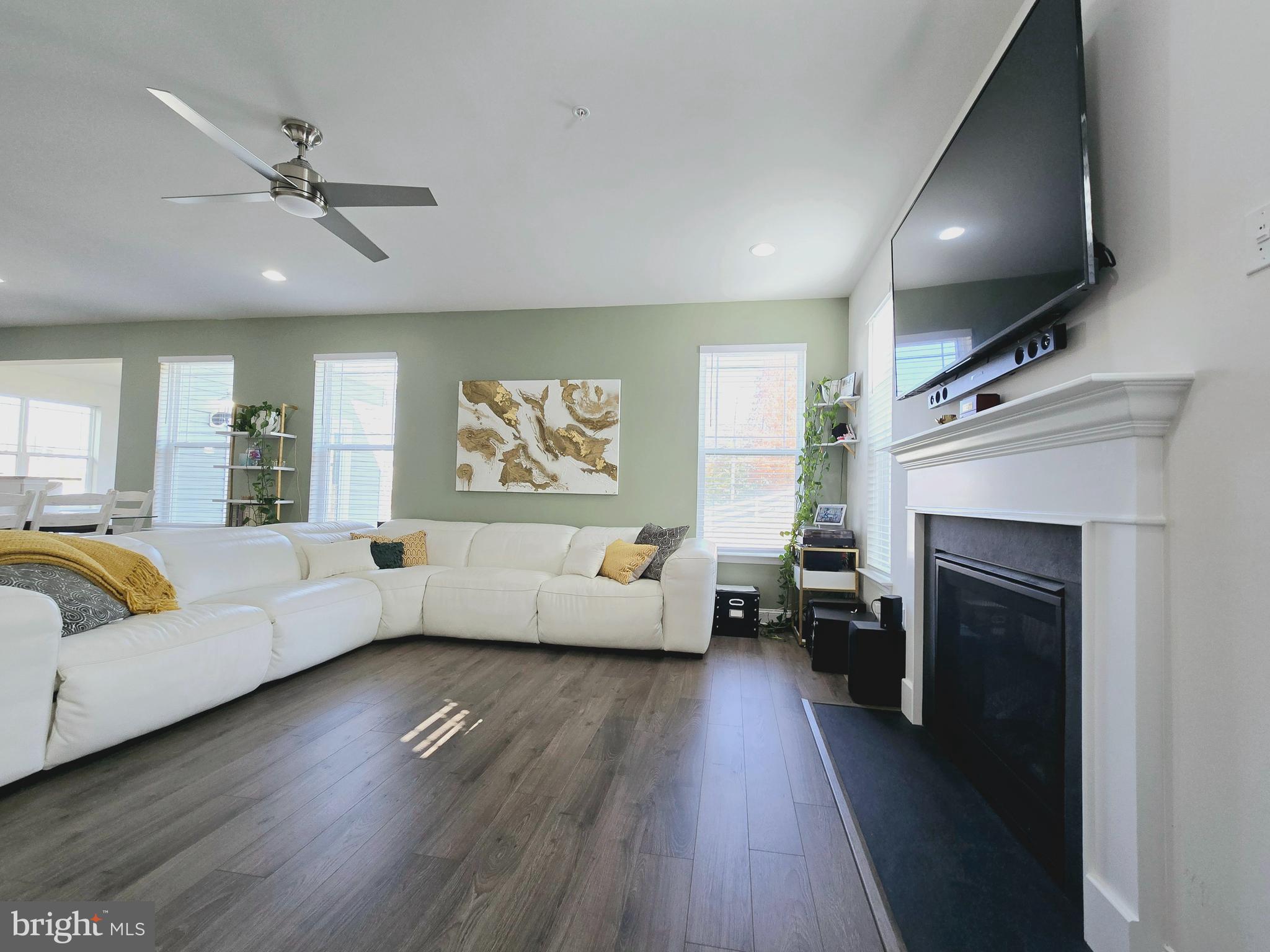 STONEHAVEN - Residential