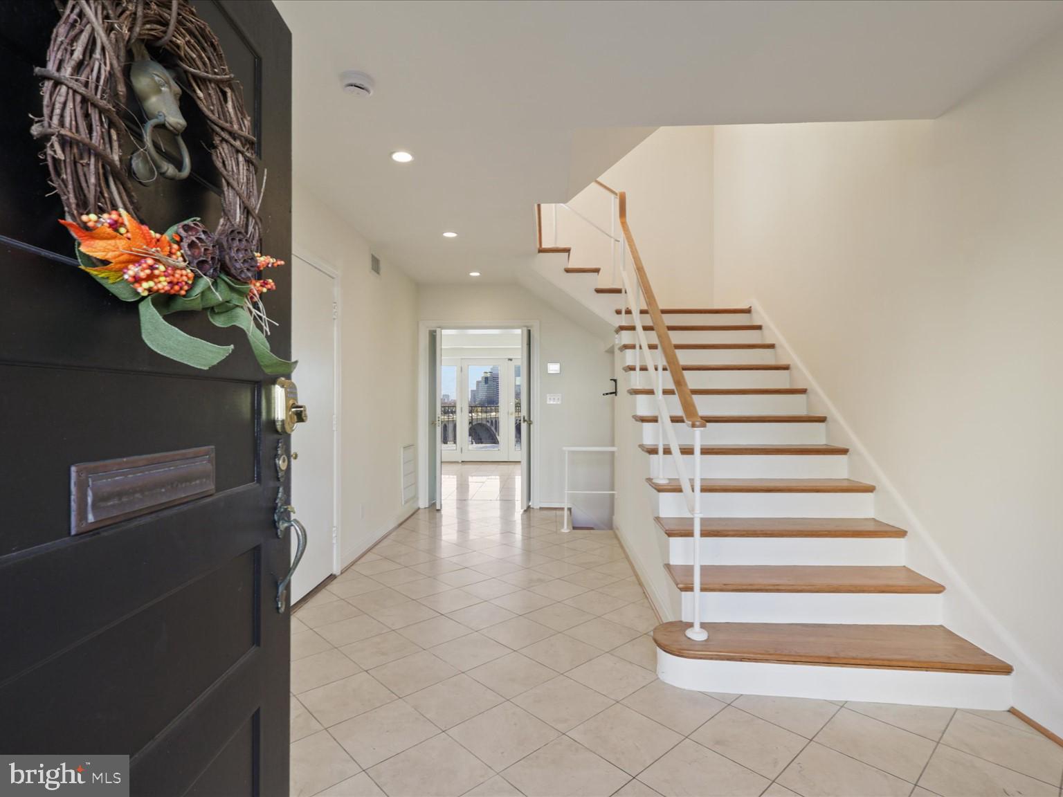 GEORGETOWN - Residential