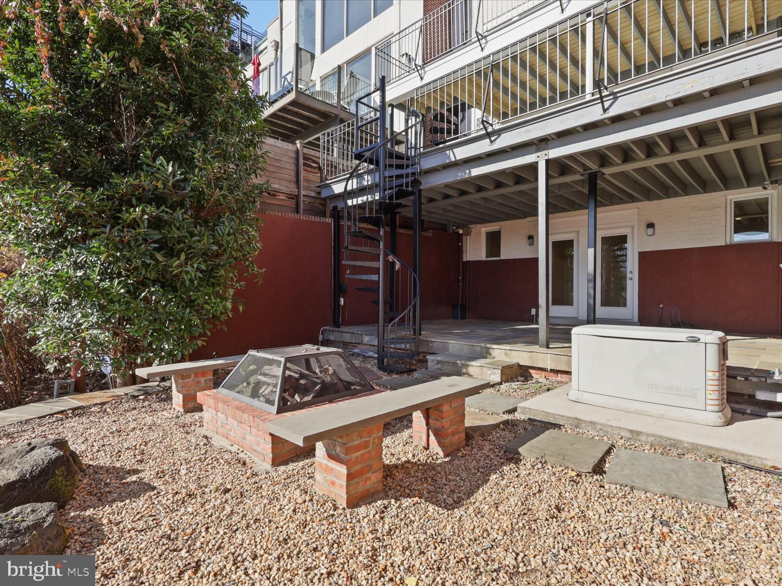 GEORGETOWN - Residential