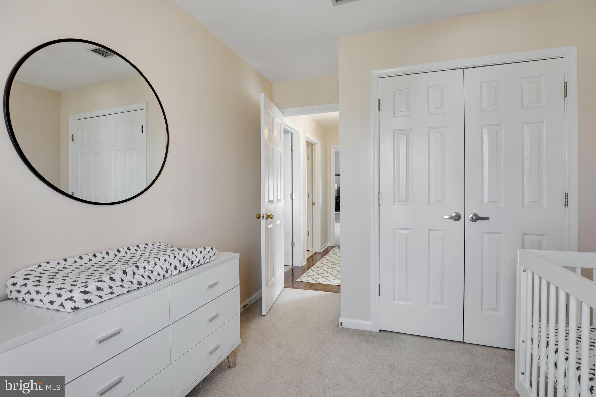 COUNTRY WALK - Residential