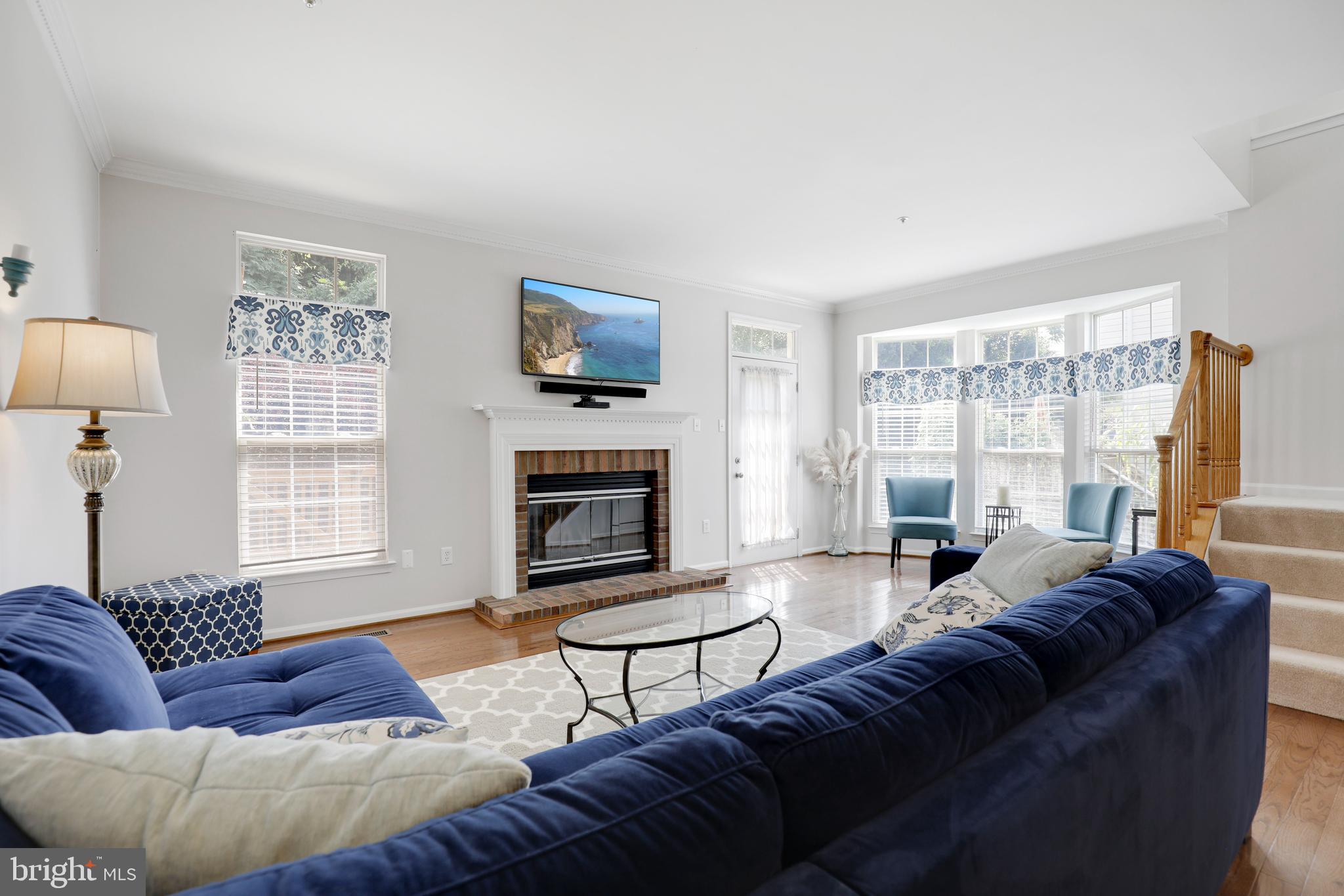 COUNTRY WALK - Residential