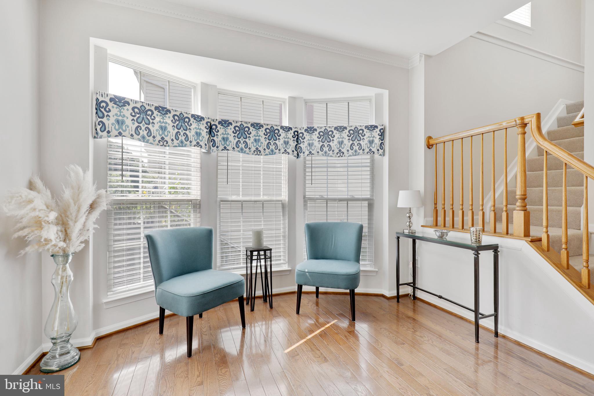 COUNTRY WALK - Residential