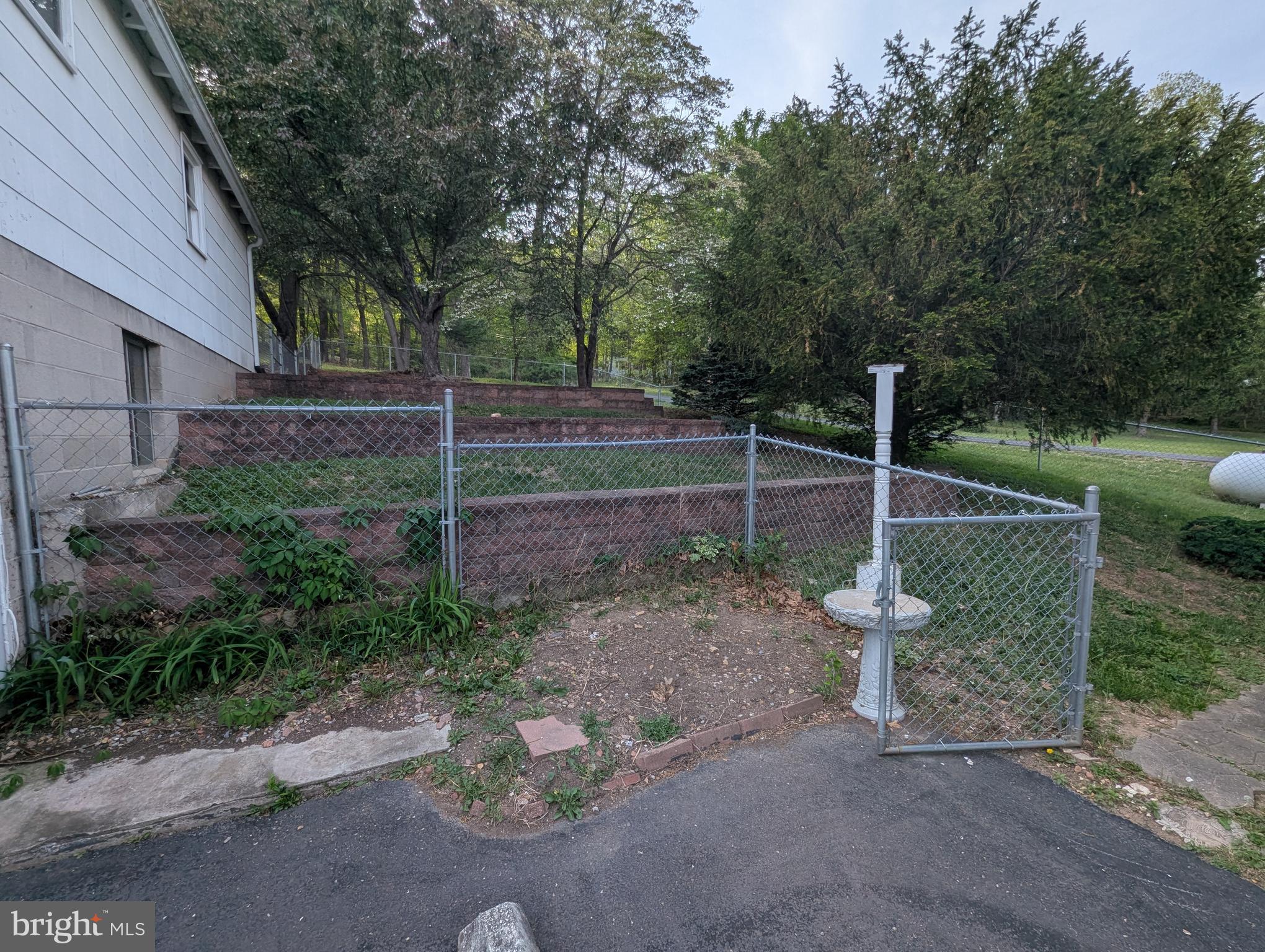 JEWELL - Residential