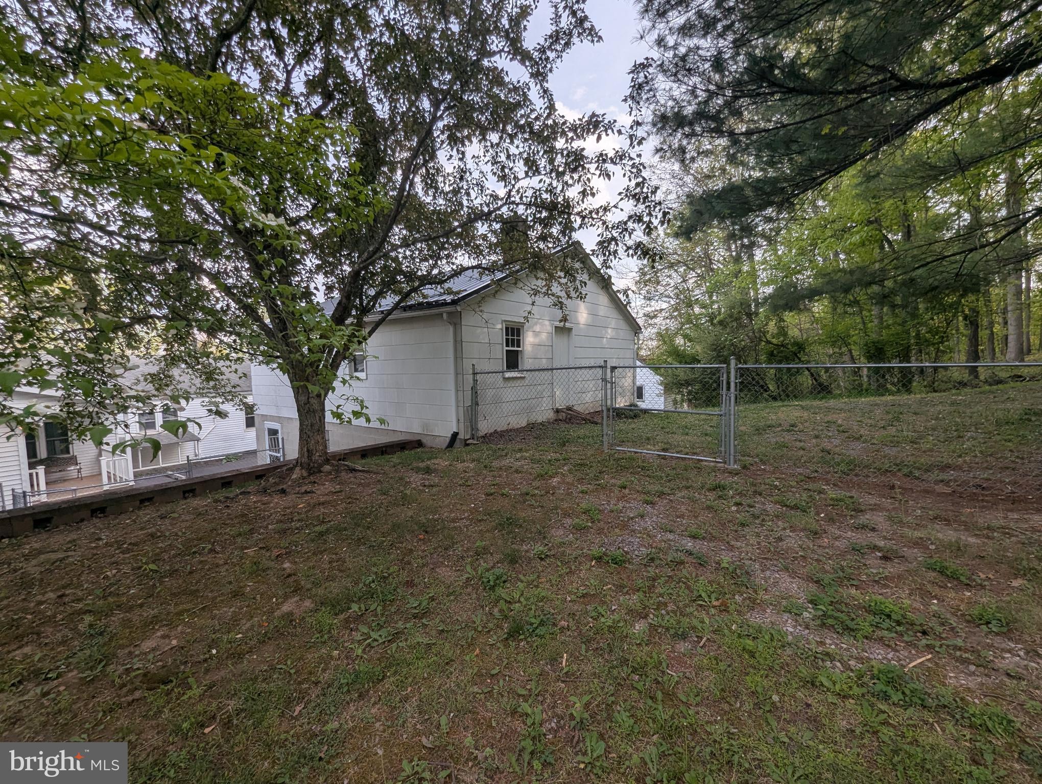 JEWELL - Residential