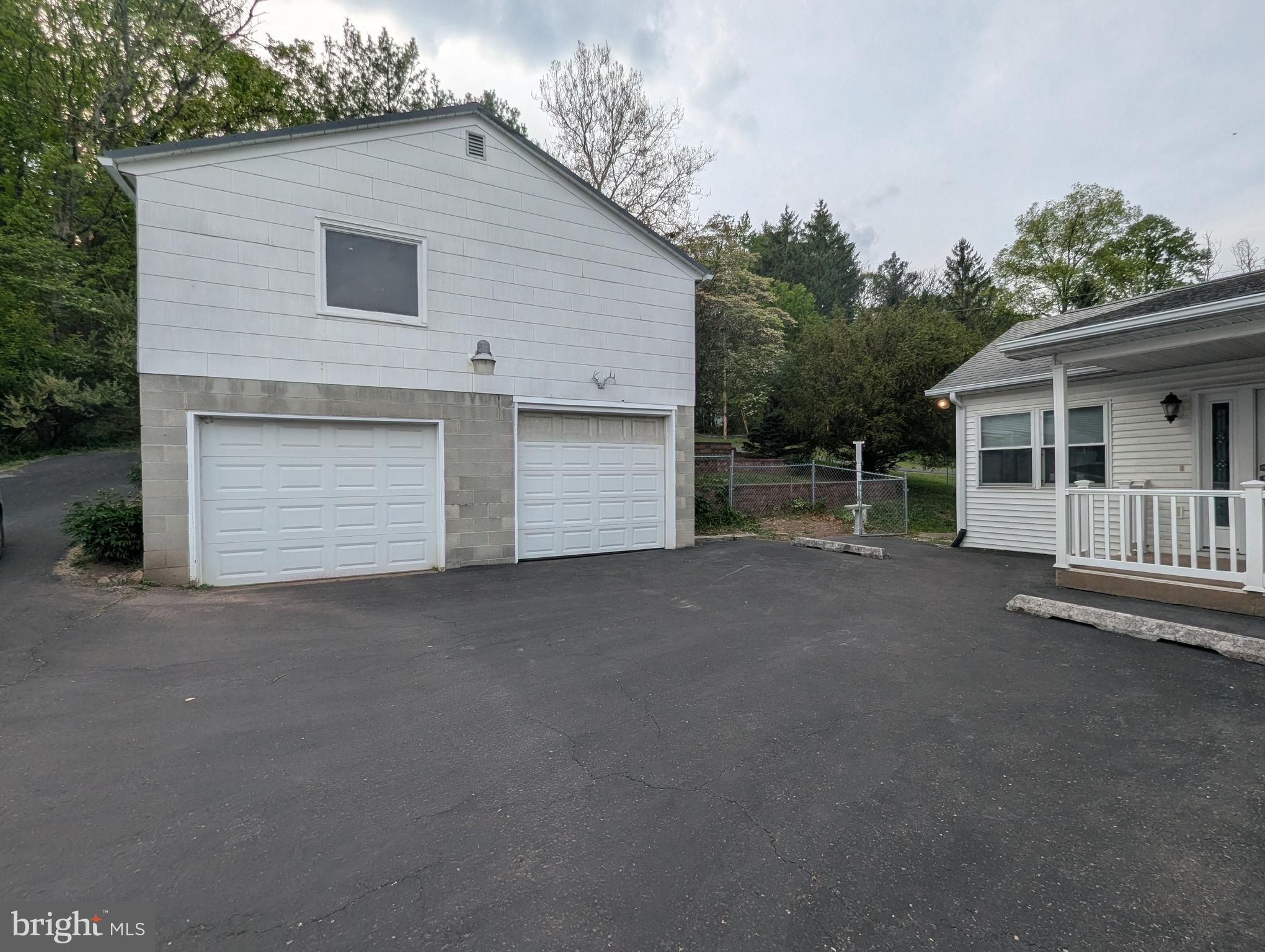 JEWELL - Residential