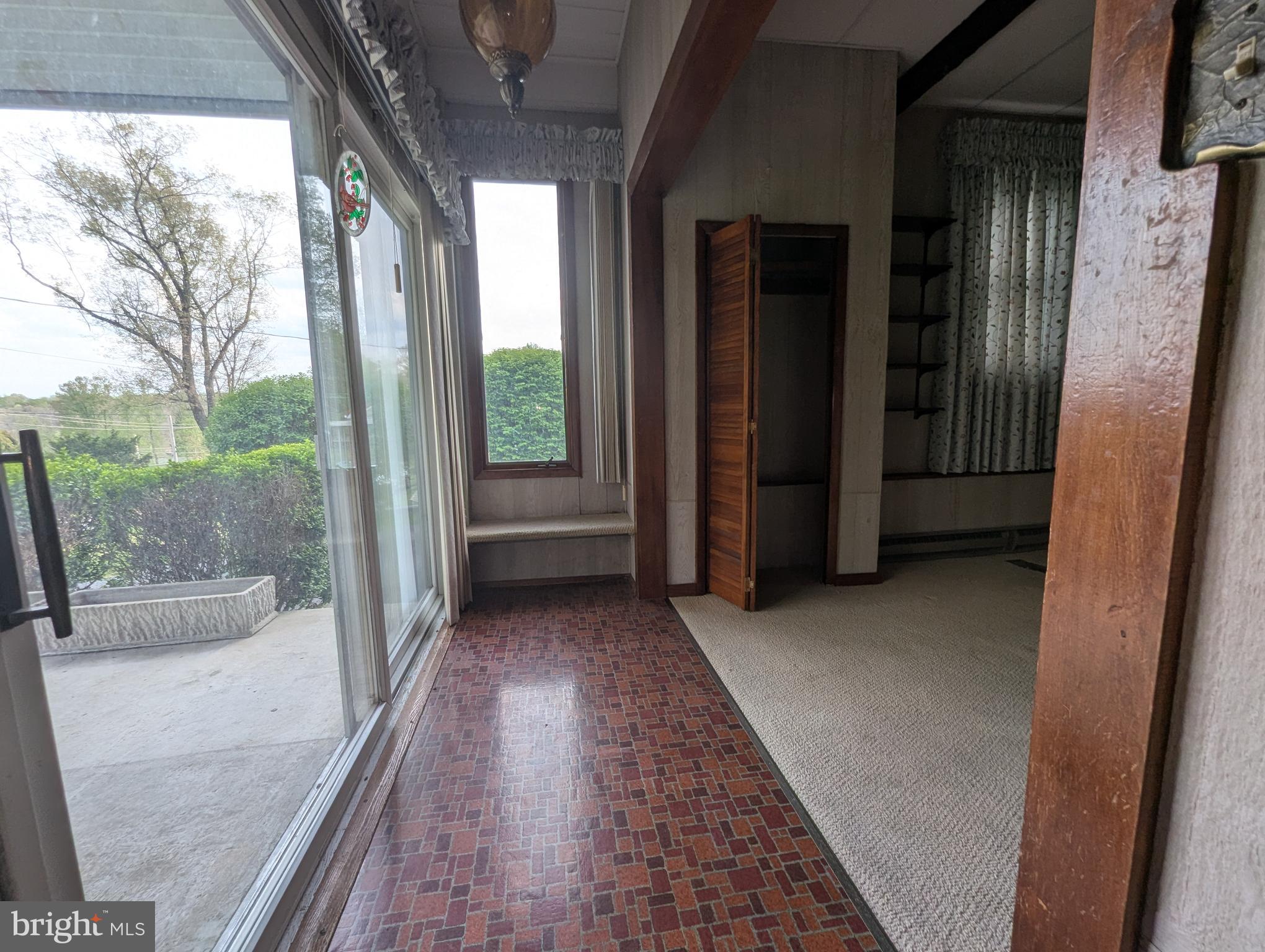 JEWELL - Residential