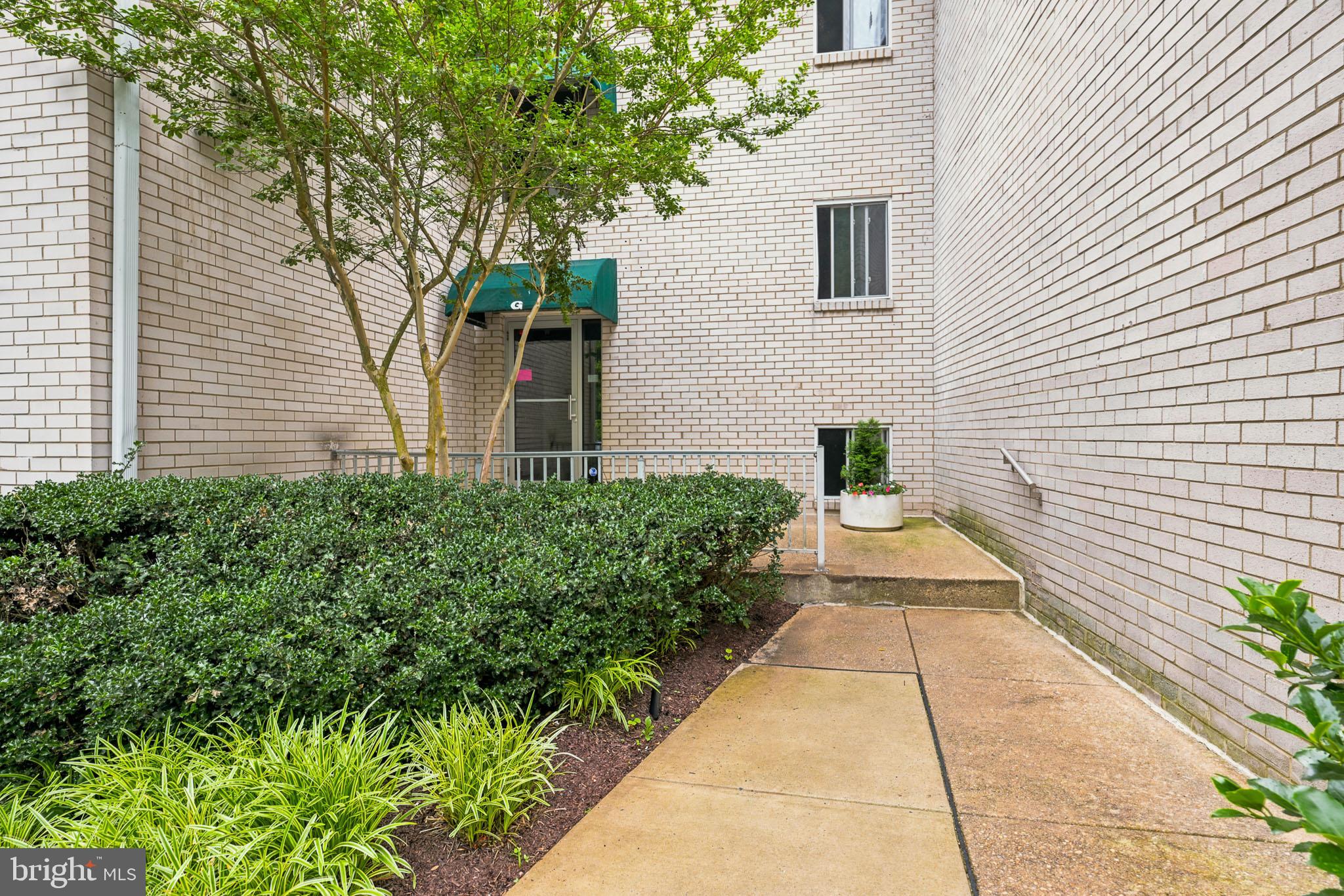 7 ROCKFORD ROAD G22