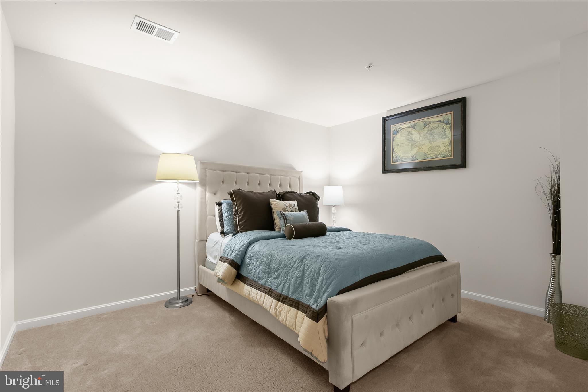 POPLAR RUN - Residential