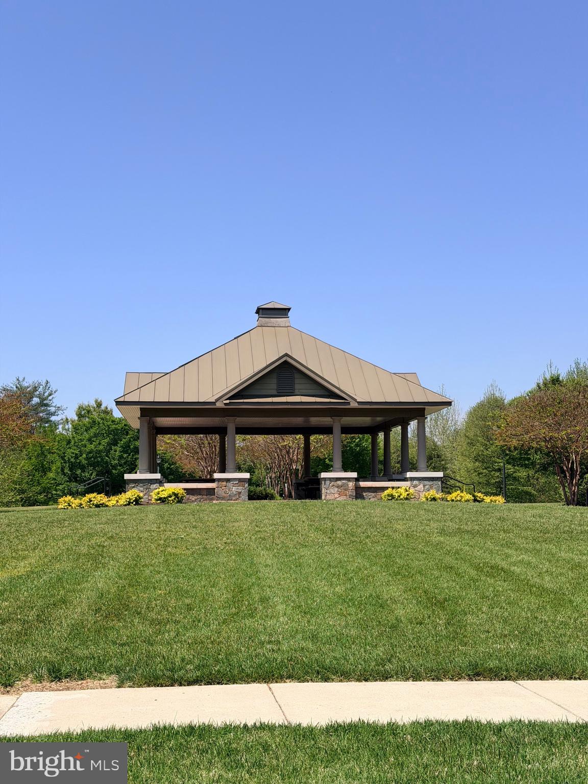 POPLAR RUN - Residential