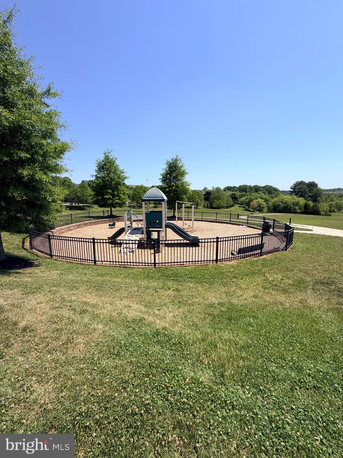 POPLAR RUN - Residential