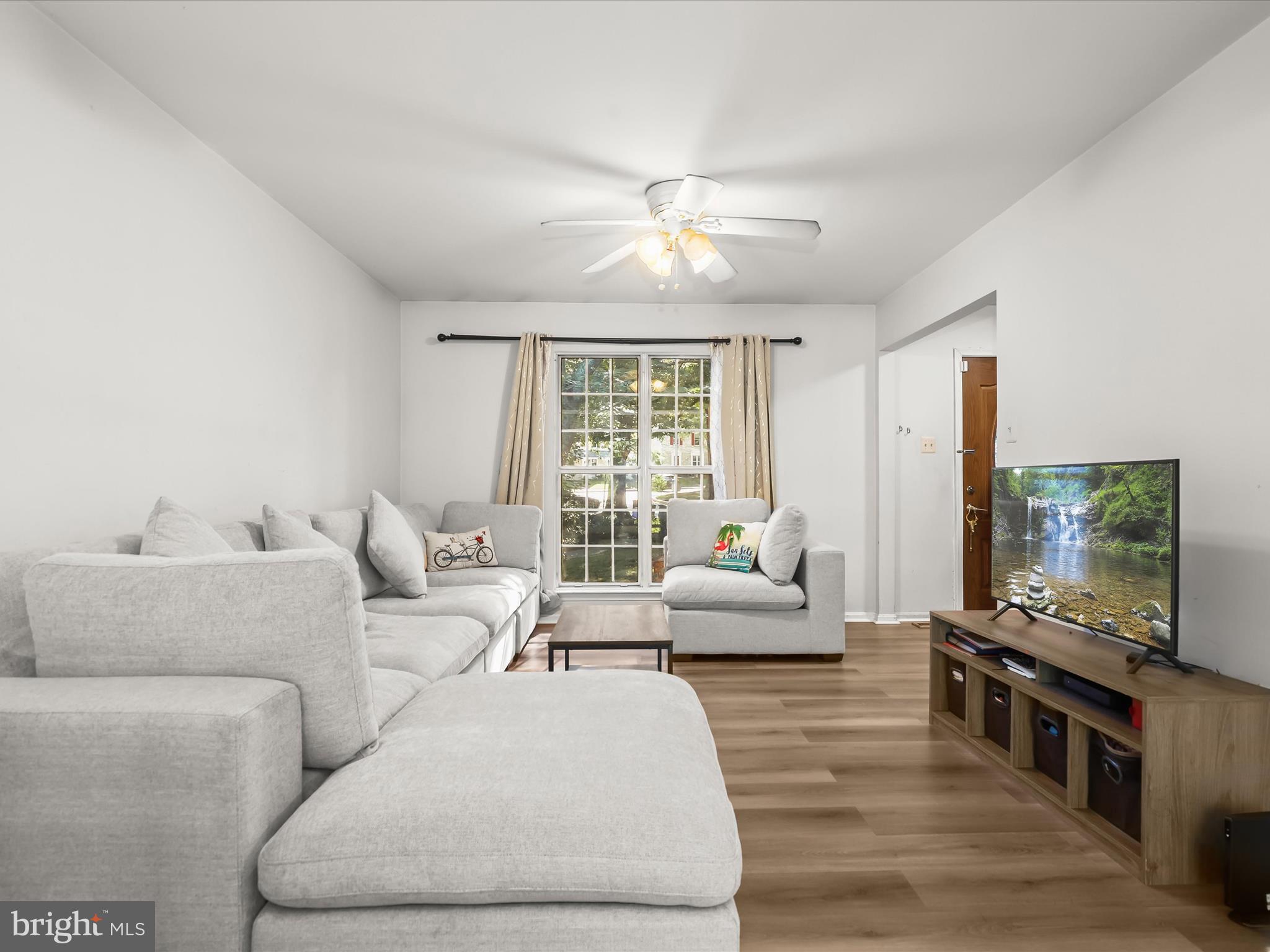 4544 BOASTFIELD LANE