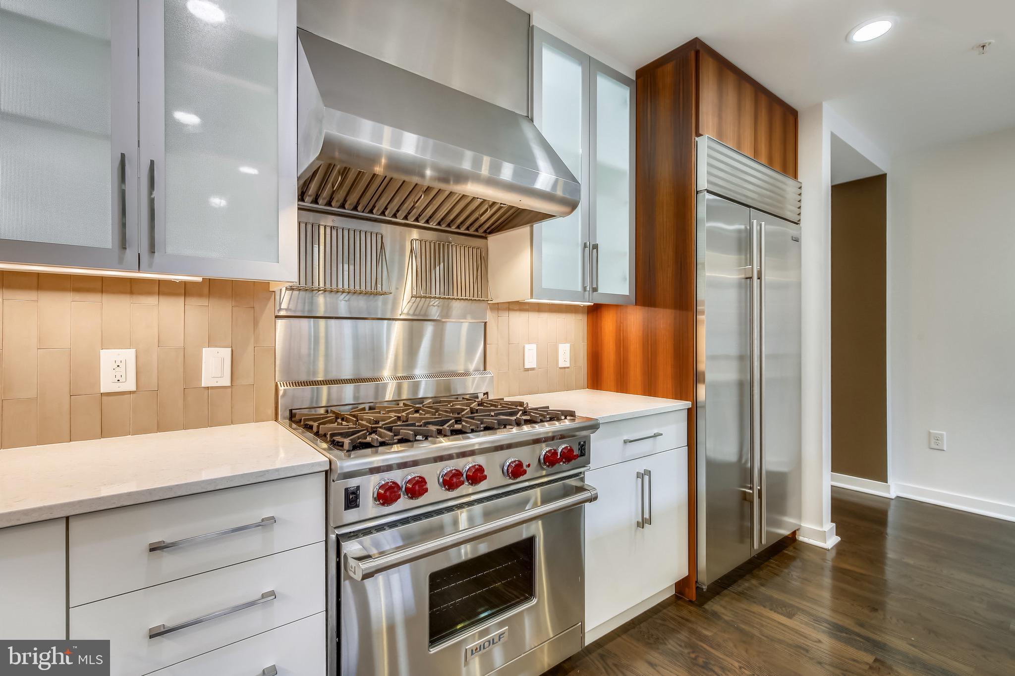 GASLIGHT SQUARE - Residential