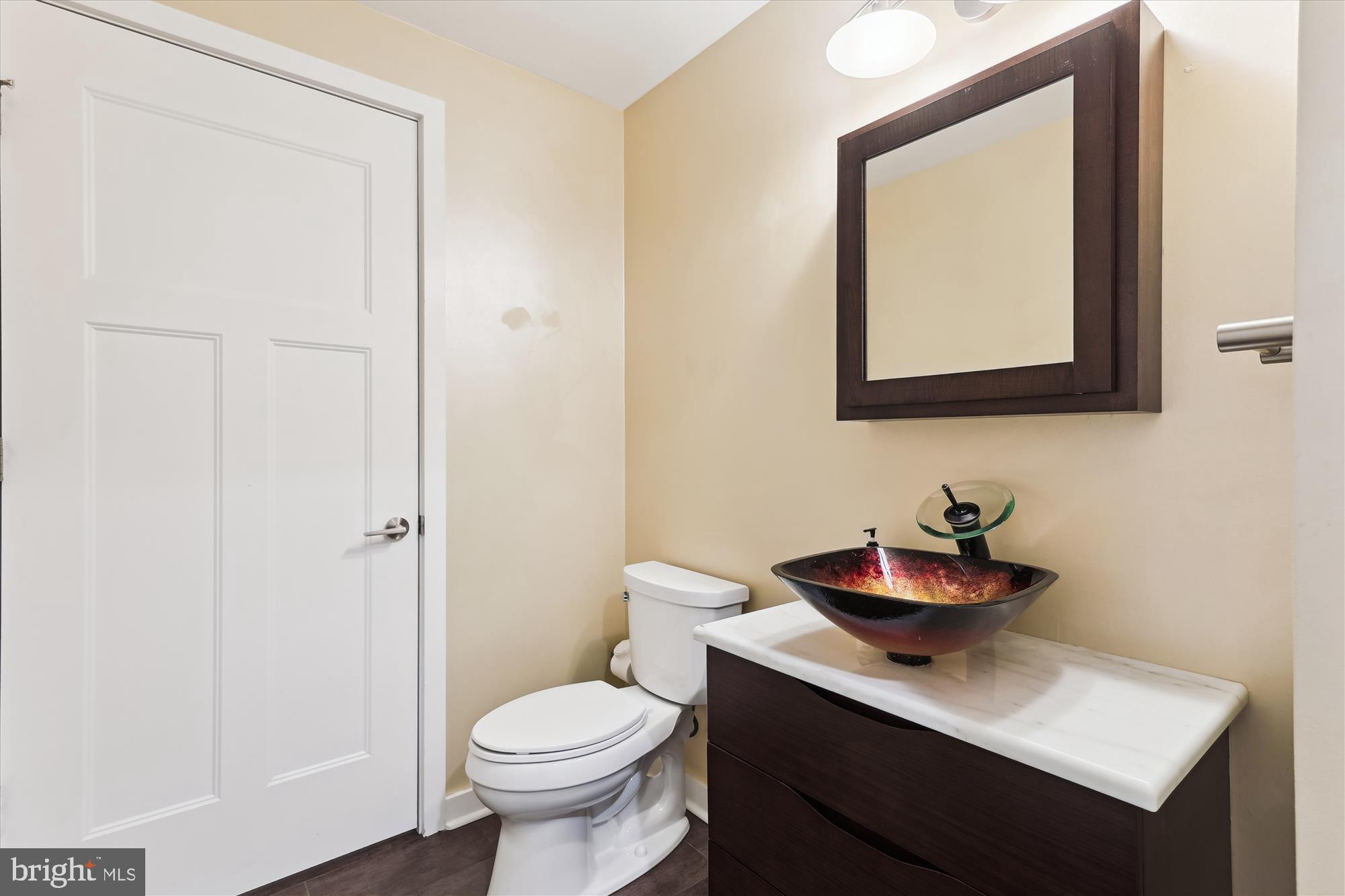 GASLIGHT SQUARE - Residential