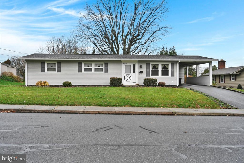Photo of 103 SYCAMORE RD, EPHRATA, PA 17522 (MLS # PALA2028314)