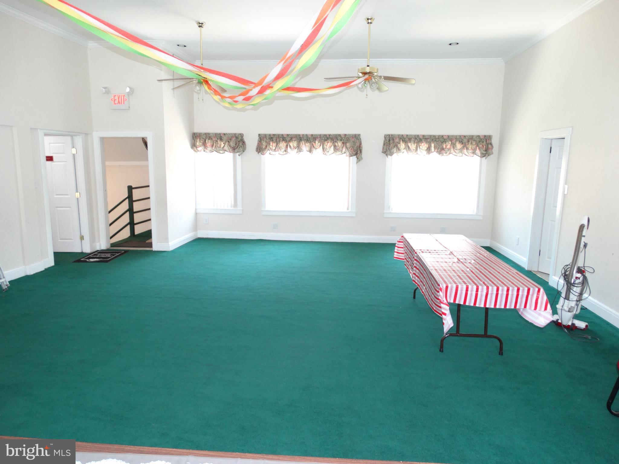 JEFFERSON MEWS - Residential