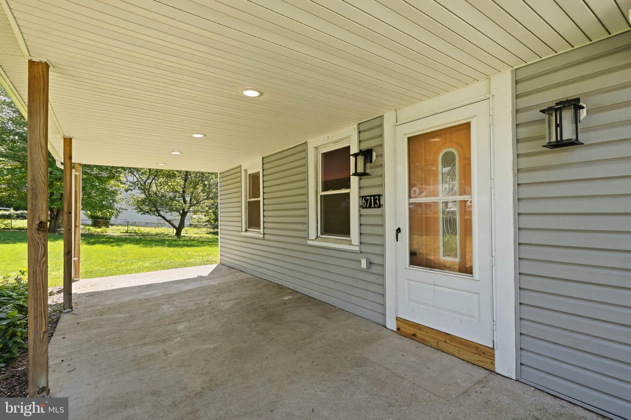 6713 BOXWOOD DRIVE