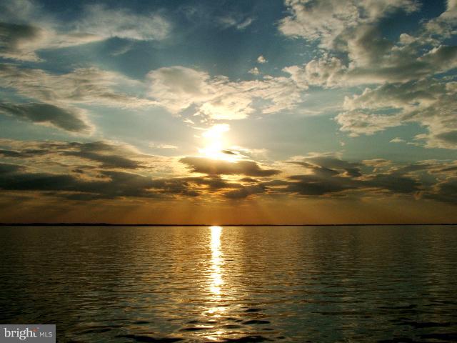 TOWN OF COLONIAL BEACH - Residential