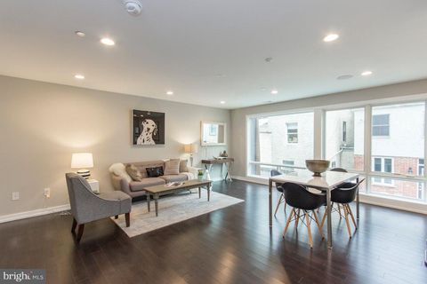 Condo For Rent - 716 S Sartain Street #2<br/> PHILADELPHIA, PA 19147