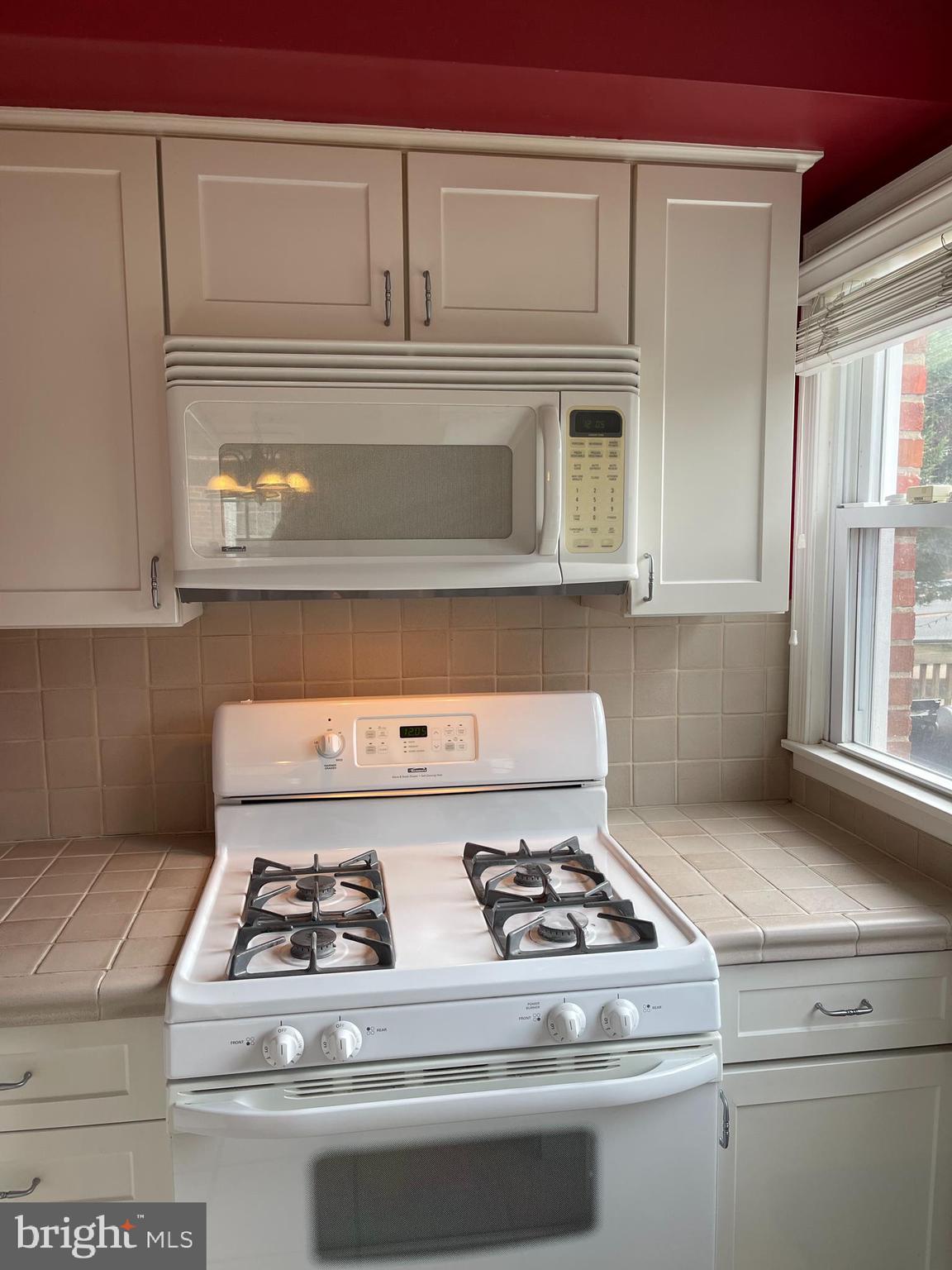 CHURCH COURTS - Residential Lease