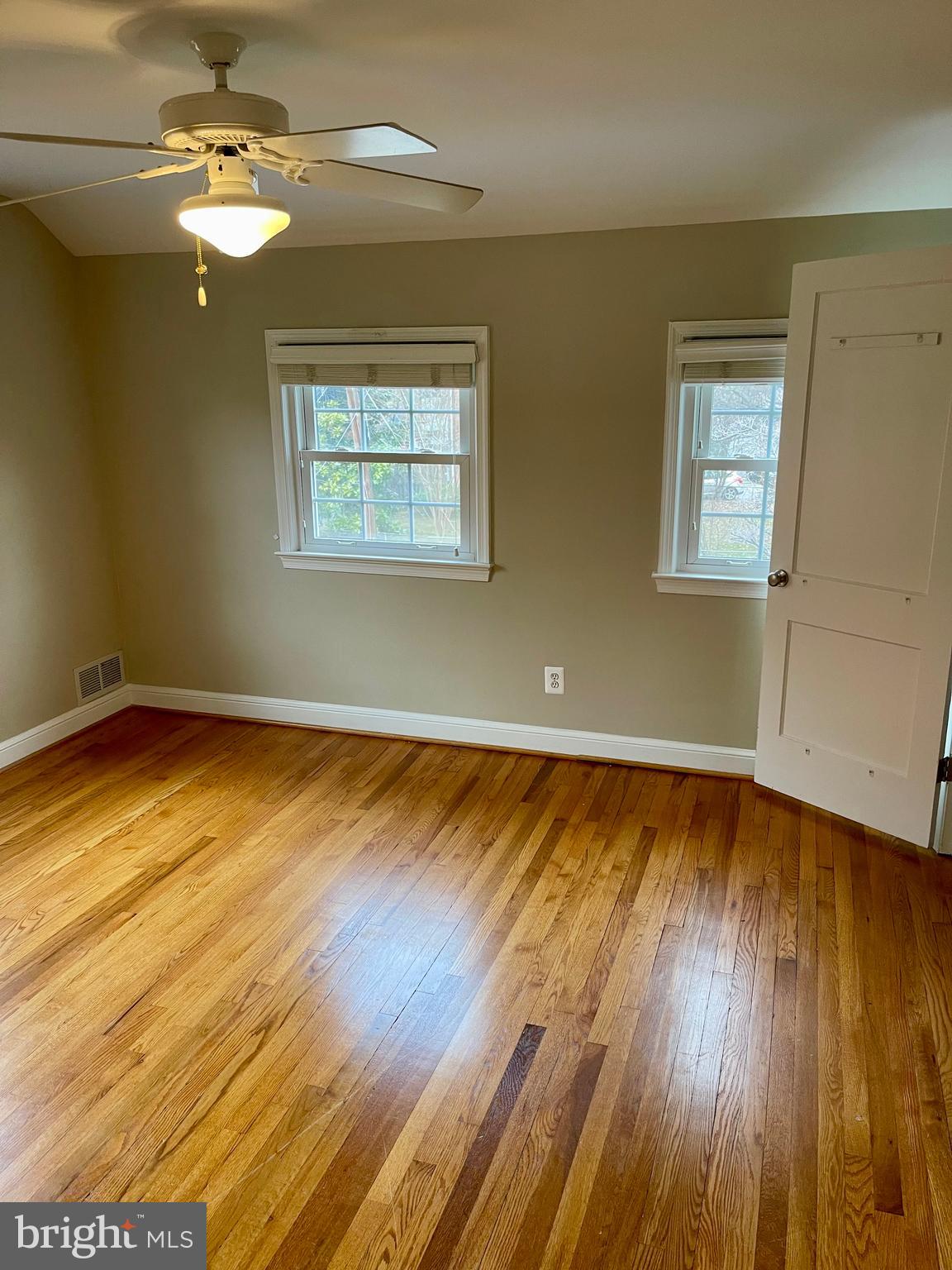 CHURCH COURTS - Residential Lease