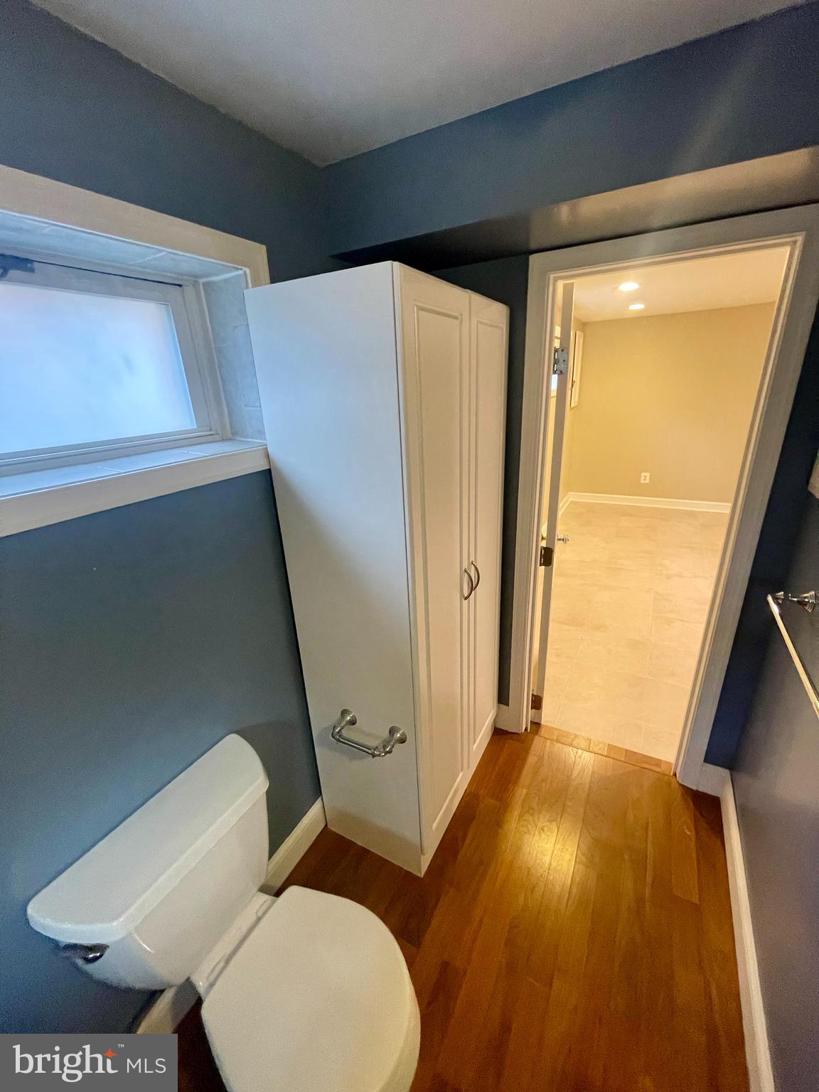 CHURCH COURTS - Residential Lease