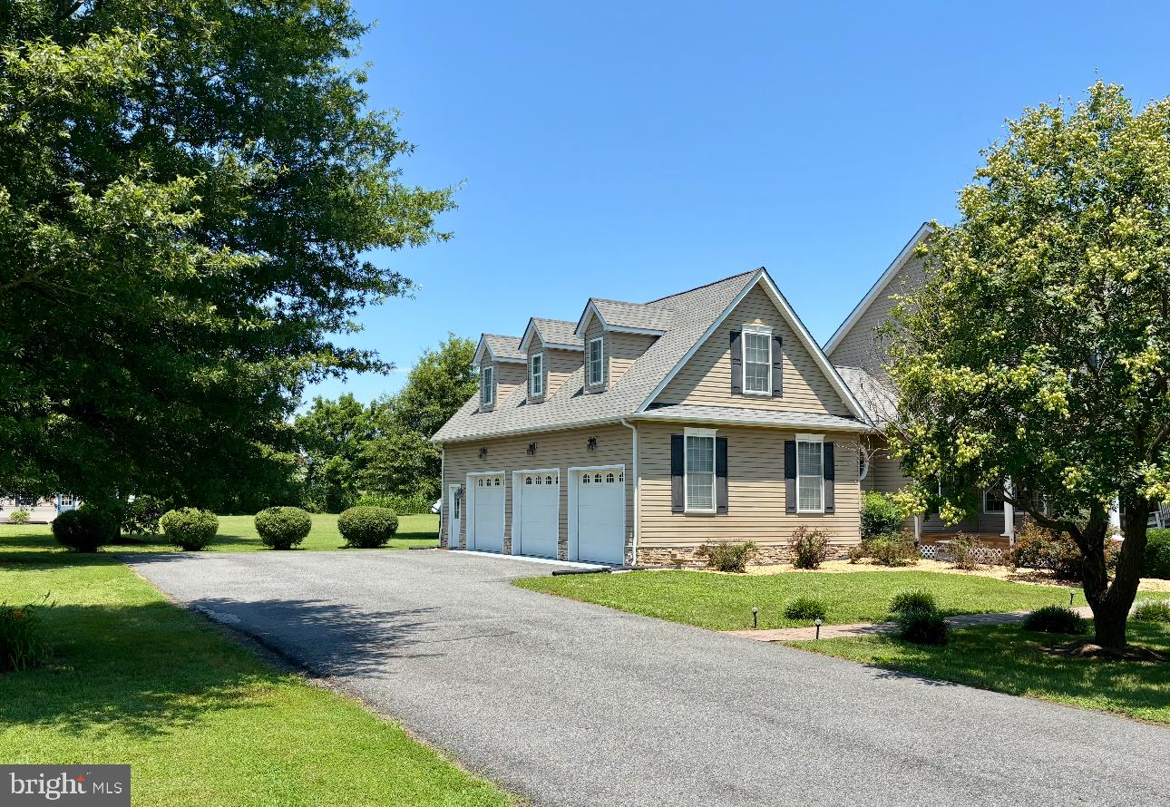 115 MATTHEWS COVE DRIVE