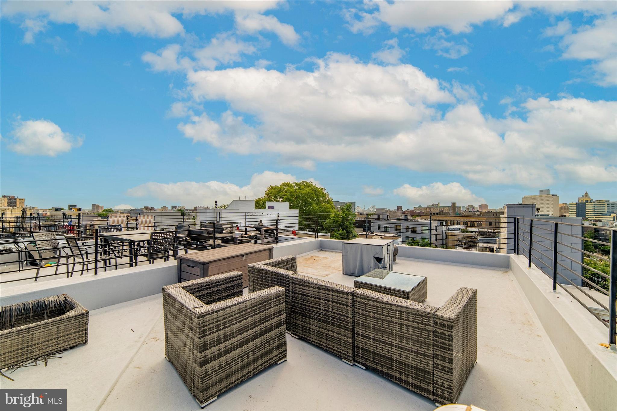 FRANCISVILLE - Residential Lease