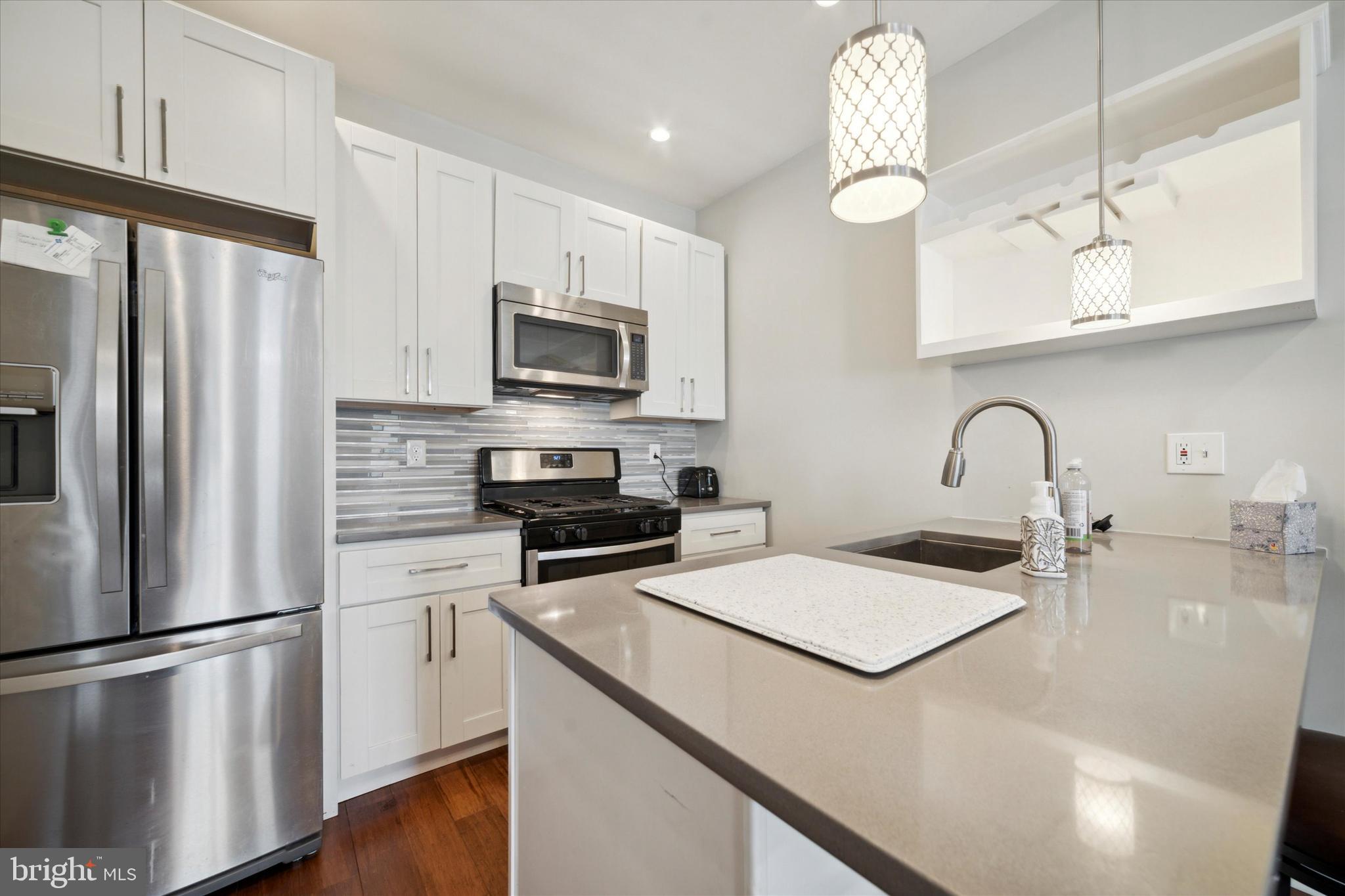 FRANCISVILLE - Residential Lease